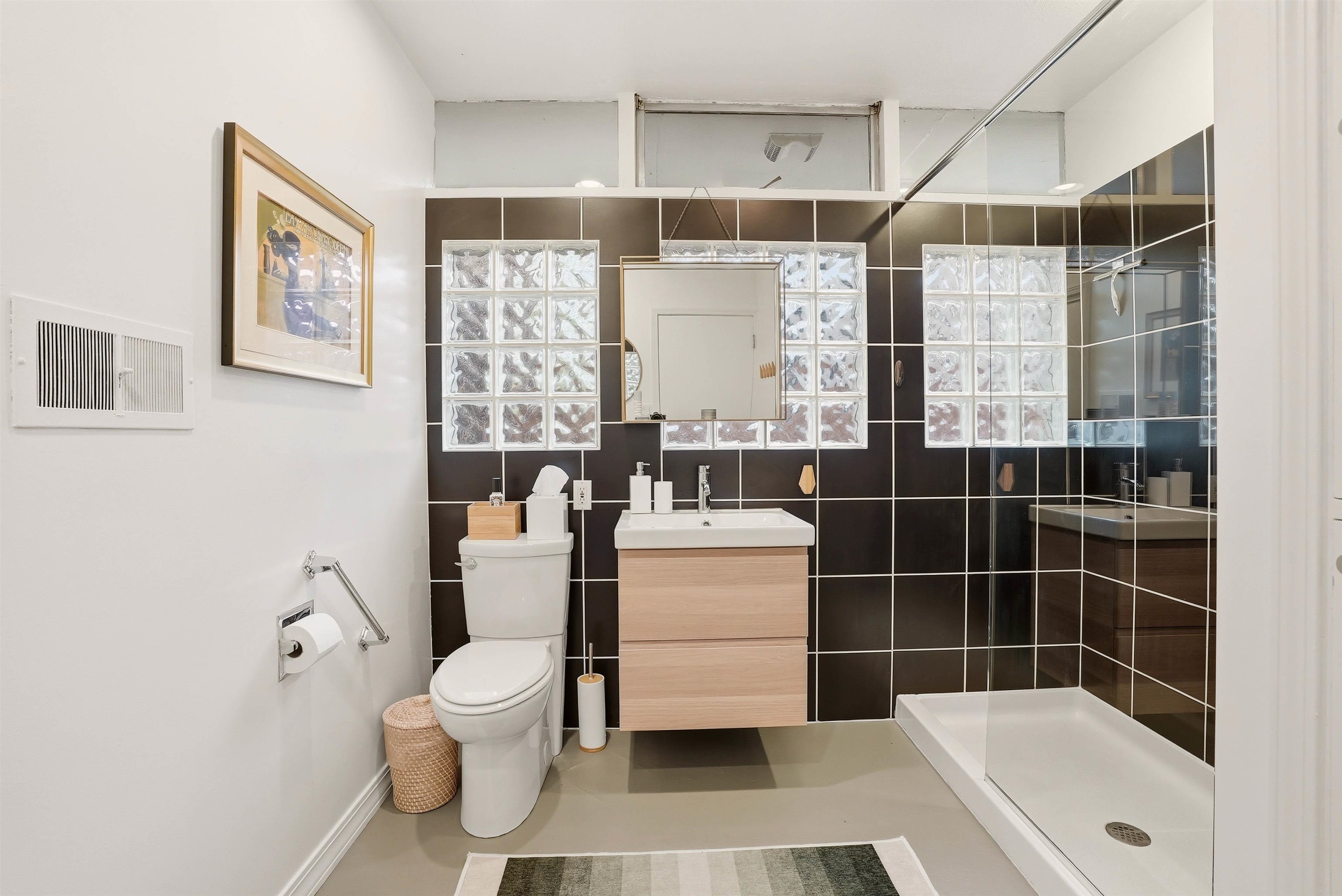 1022 E 28th Ave - Photo 27