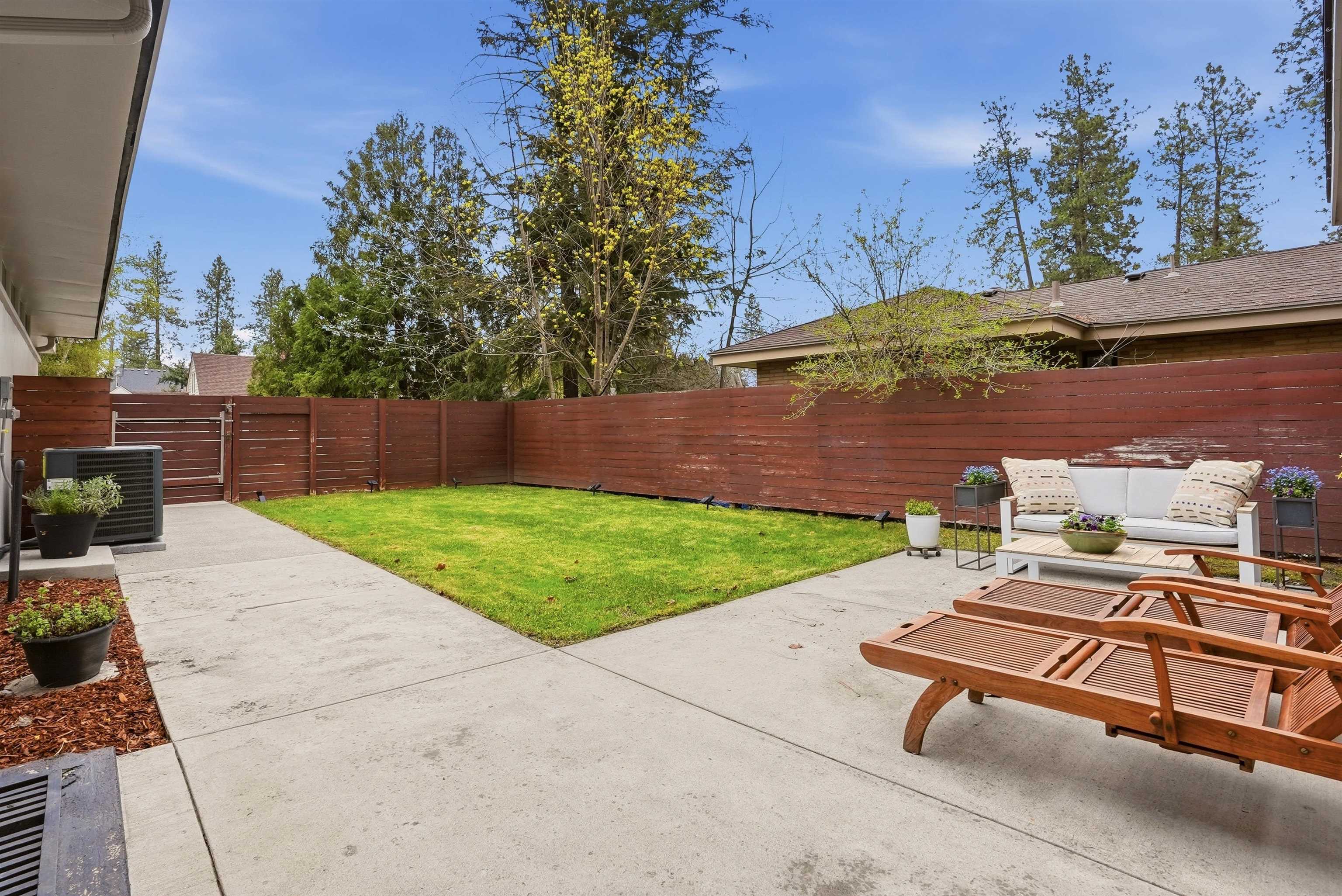 1022 E 28th Ave - Photo 37