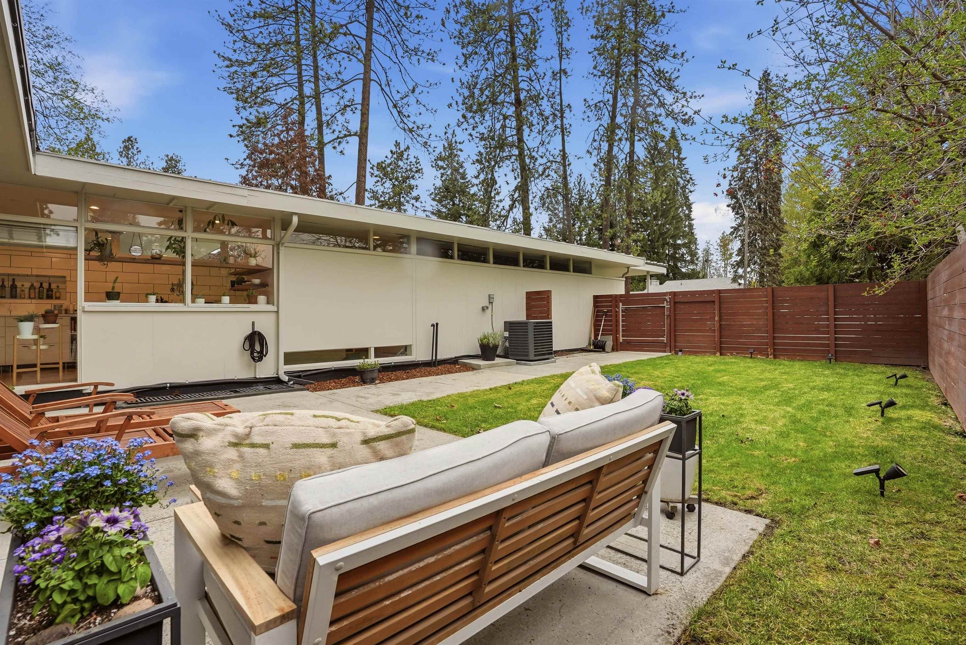 1022 E 28th Ave - Photo 38