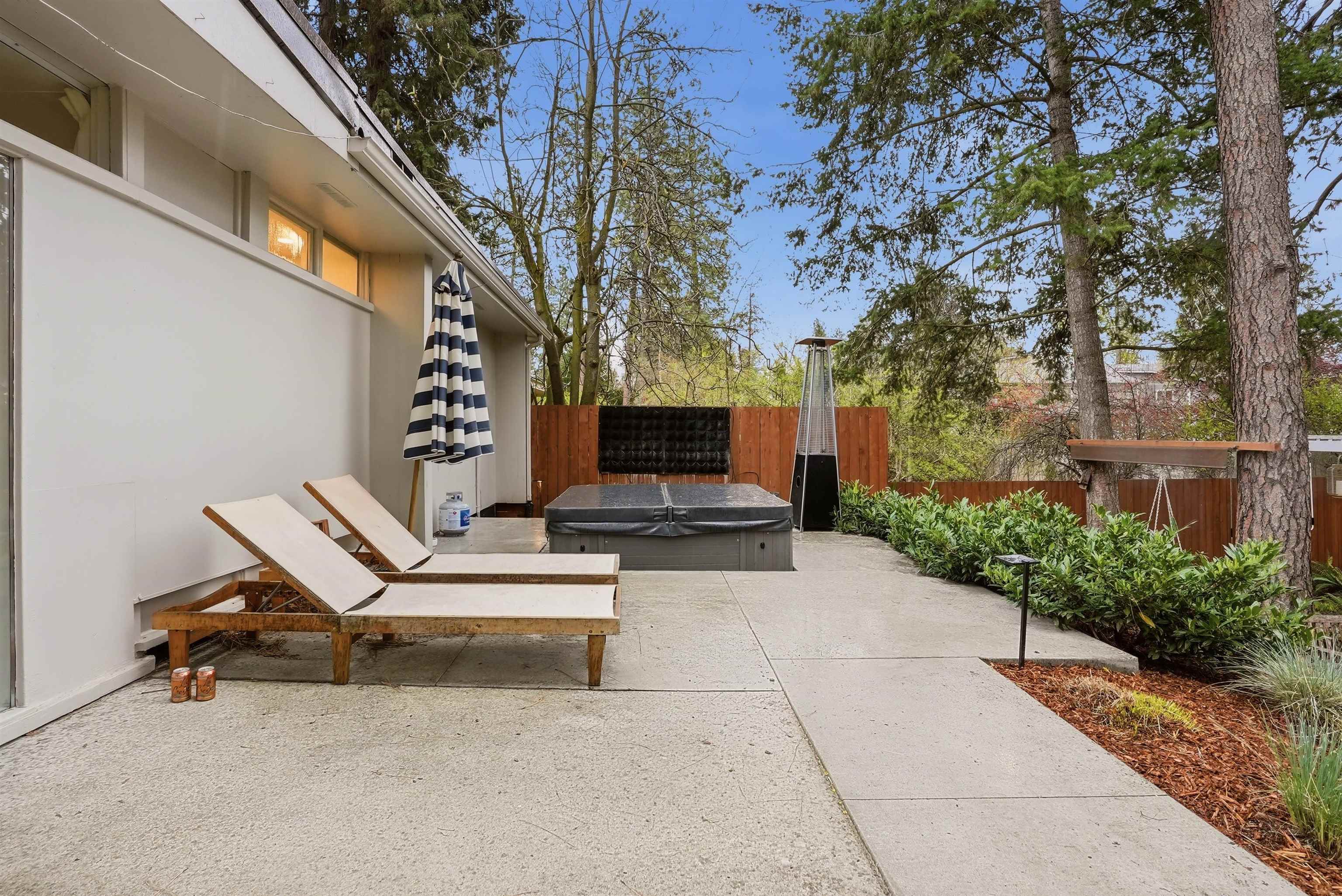 1022 E 28th Ave - Photo 42