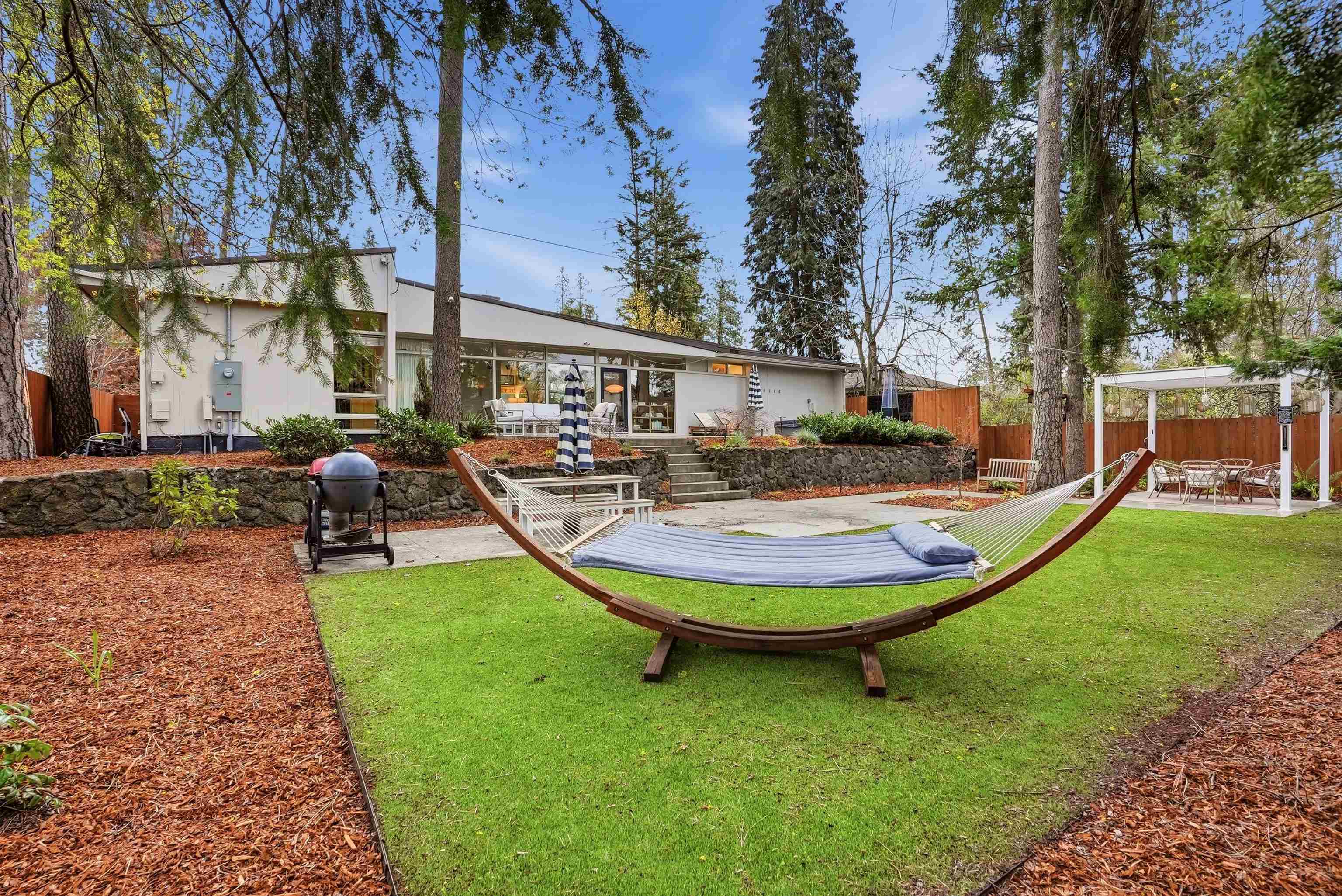 1022 E 28th Ave - Photo 45