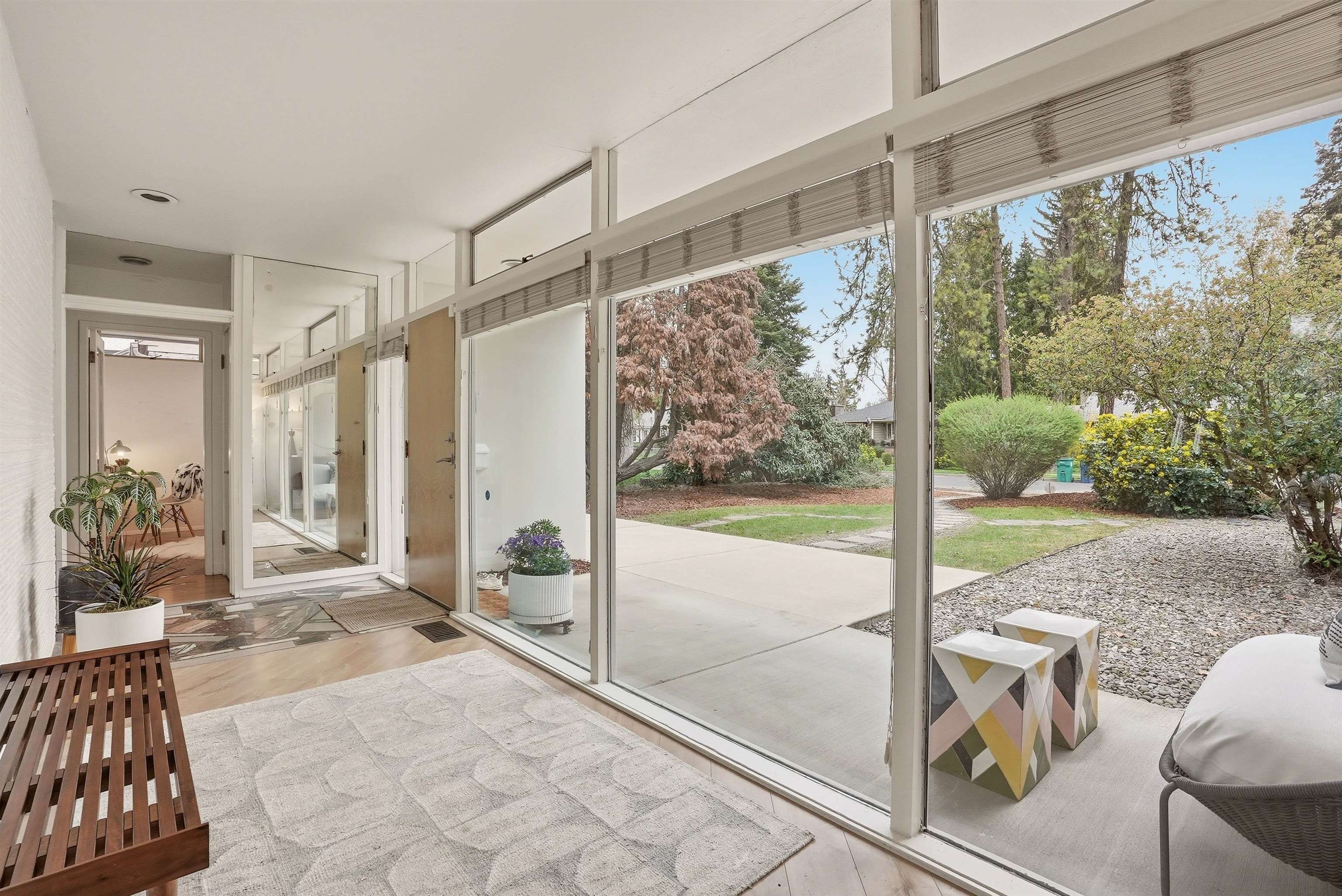 1022 E 28th Ave - Photo 6