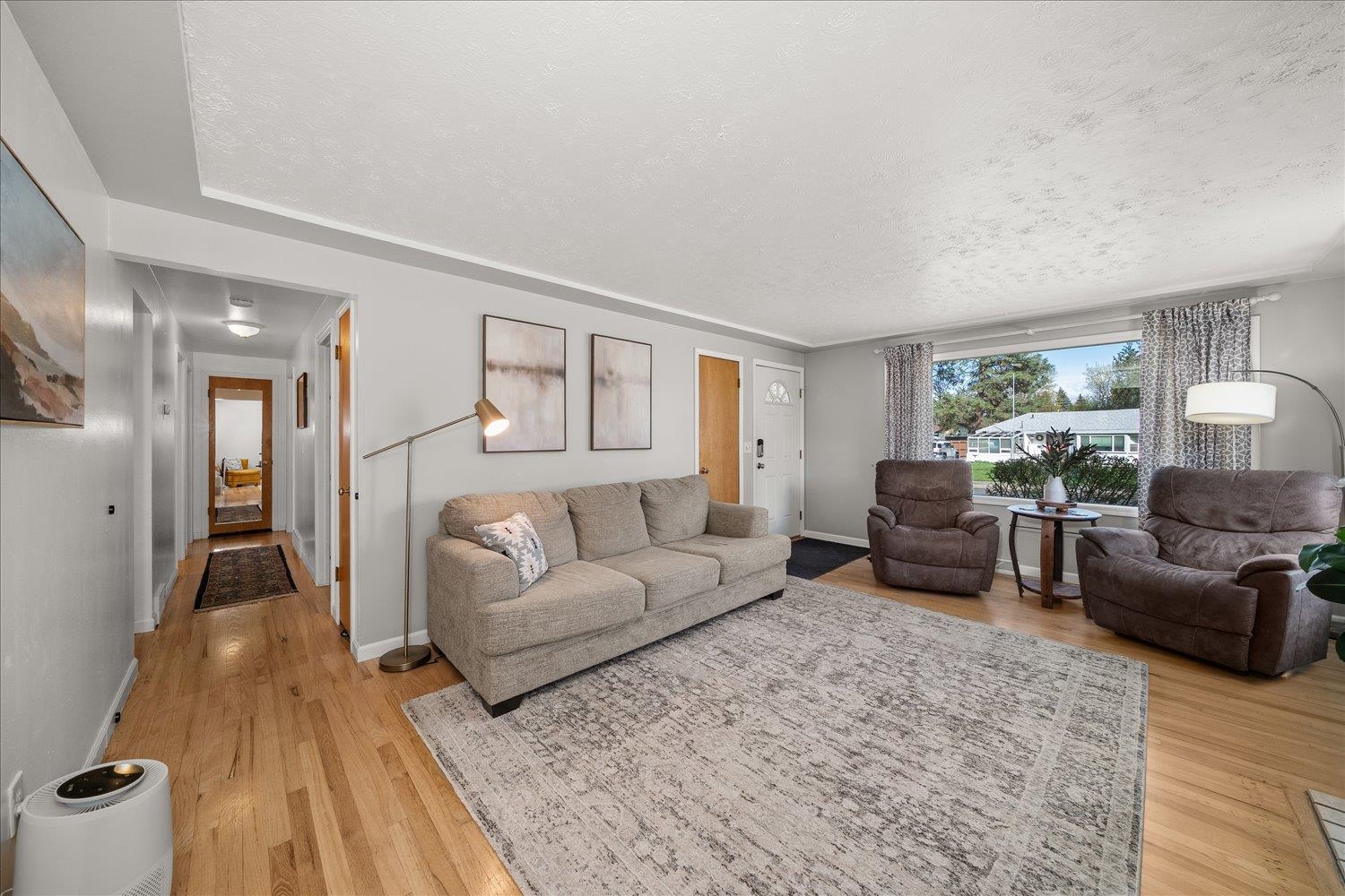 6713 N Stevens St - Photo 3