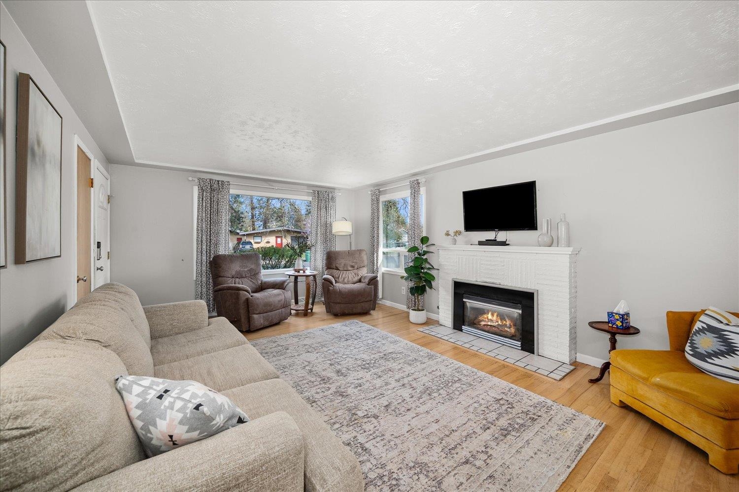 6713 N Stevens St - Photo 4