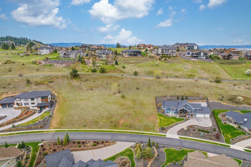 150 N Holiday Hills Dr - Photo 1