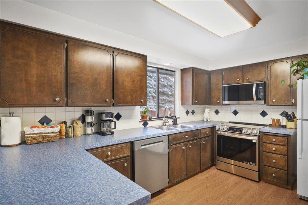 1414 S Robinhood St - Photo 13
