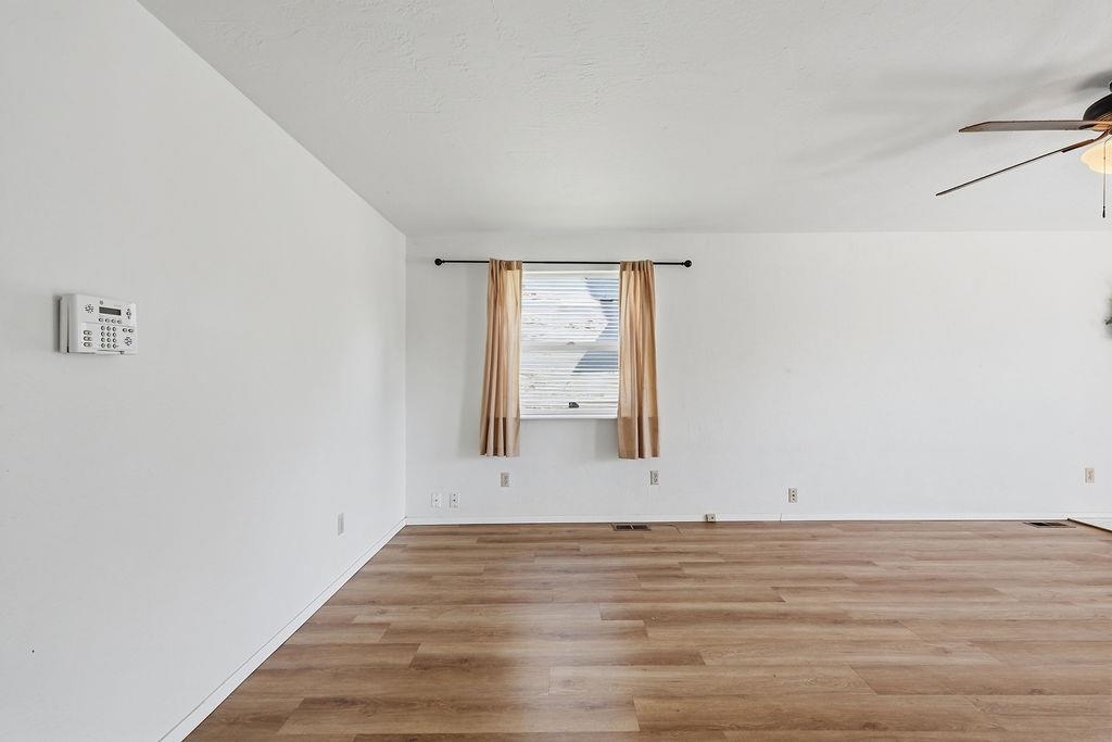 1208 W Knox Ave - Photo 23