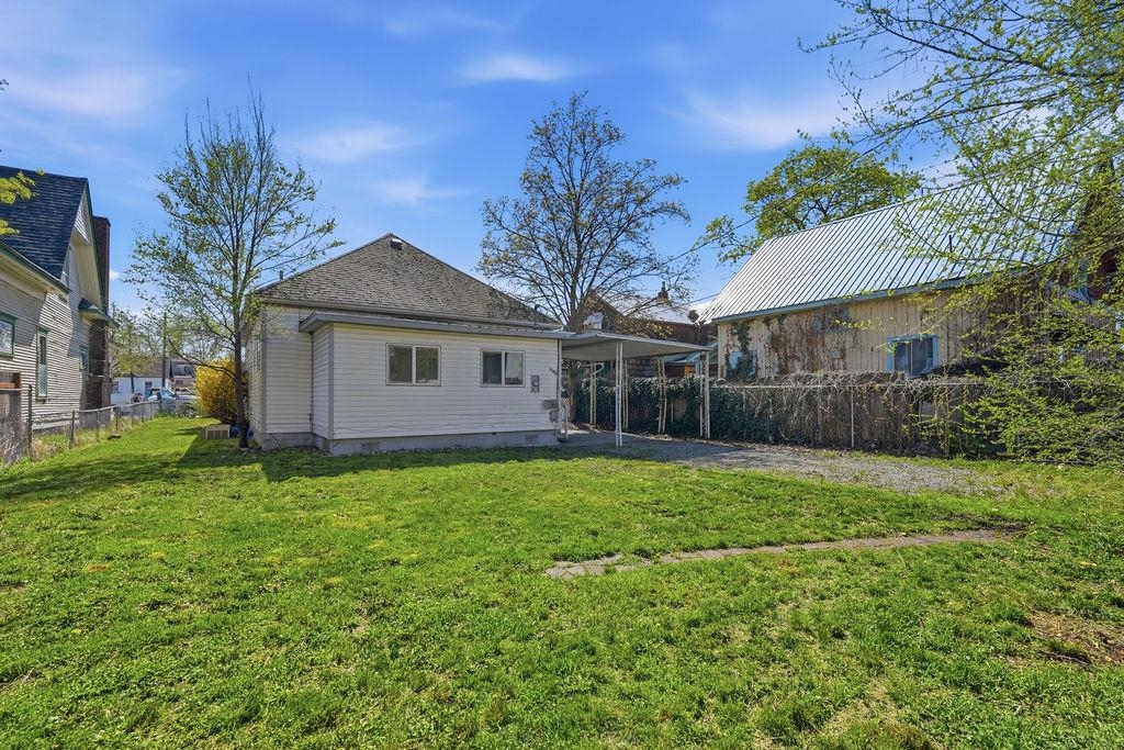 1208 W Knox Ave - Photo 32