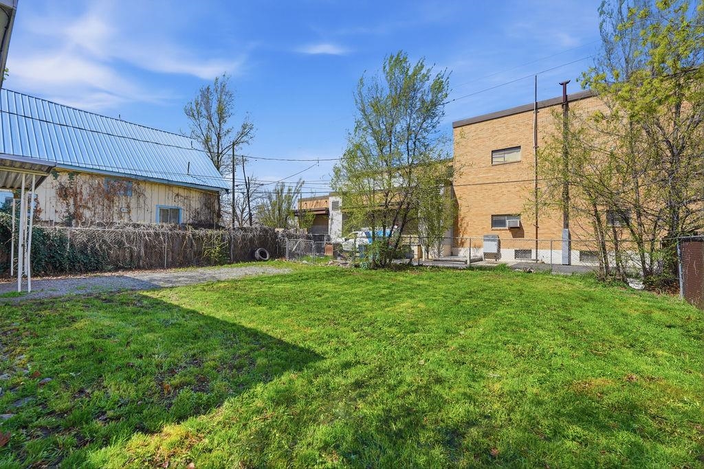 1208 W Knox Ave - Photo 34