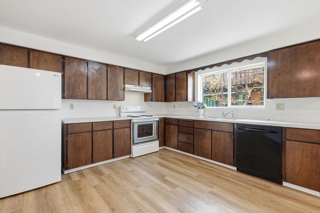1208 W Knox Ave - Photo 10
