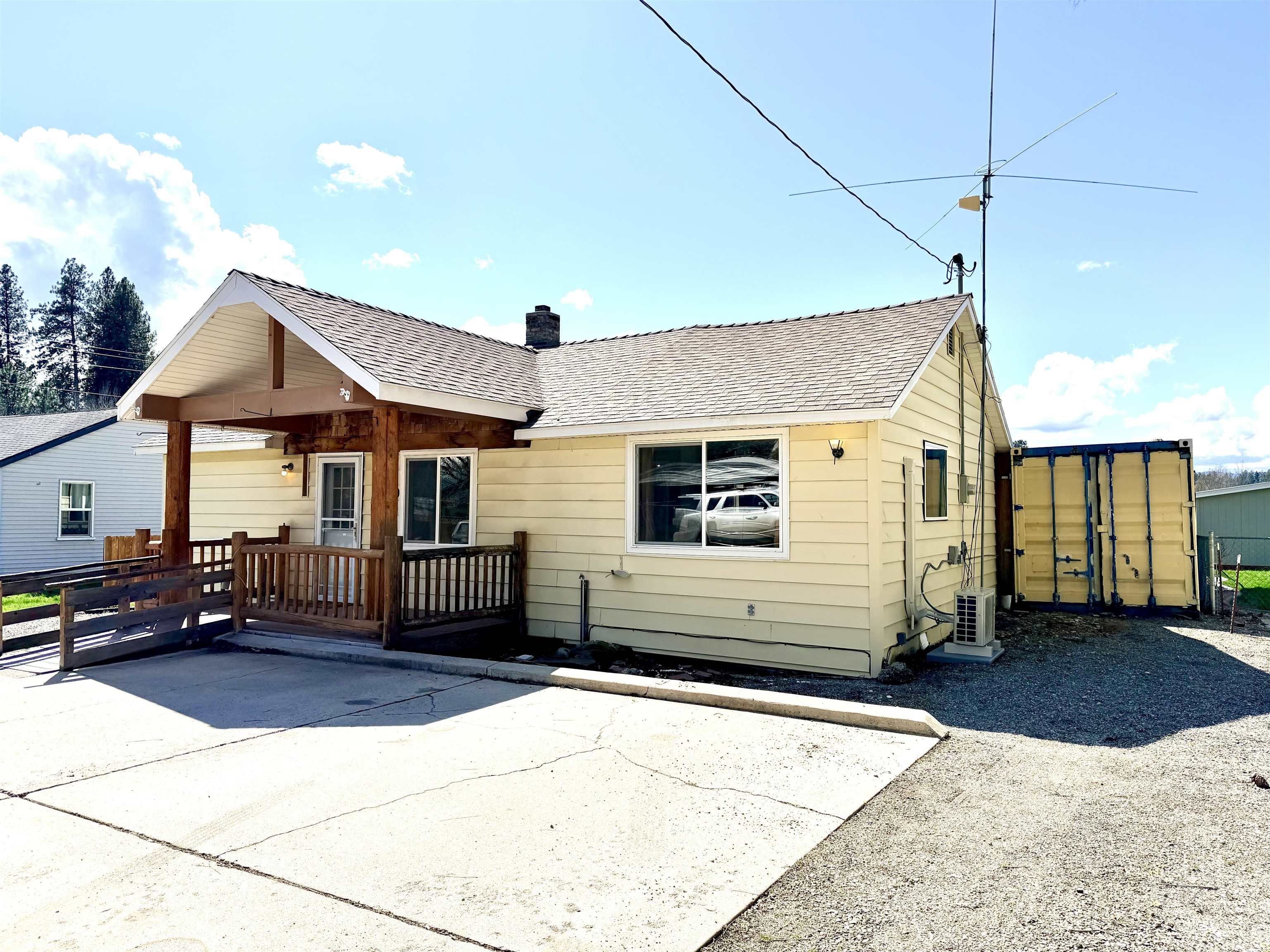 609 N Columbia Ave - Photo 3