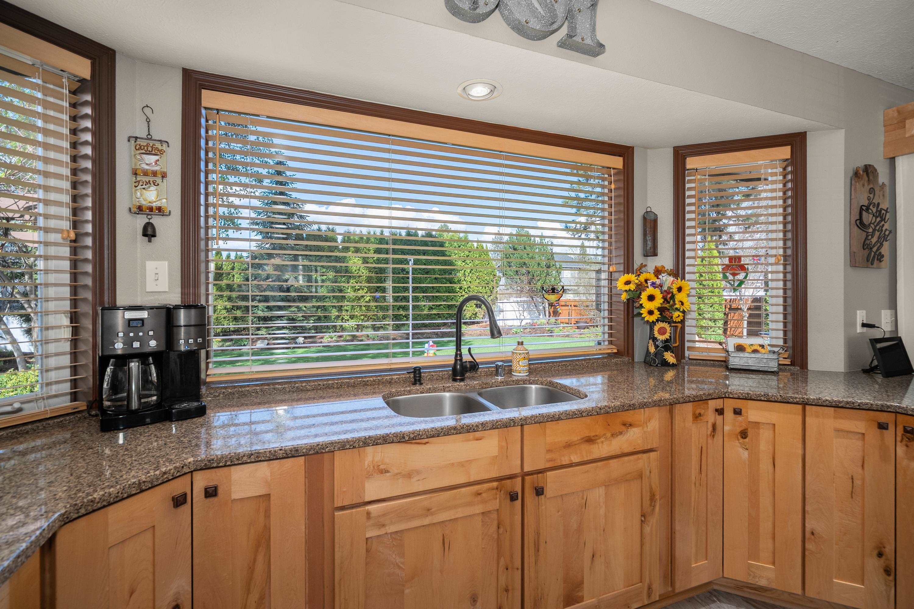 3807 E Tanager Ln - Photo 17