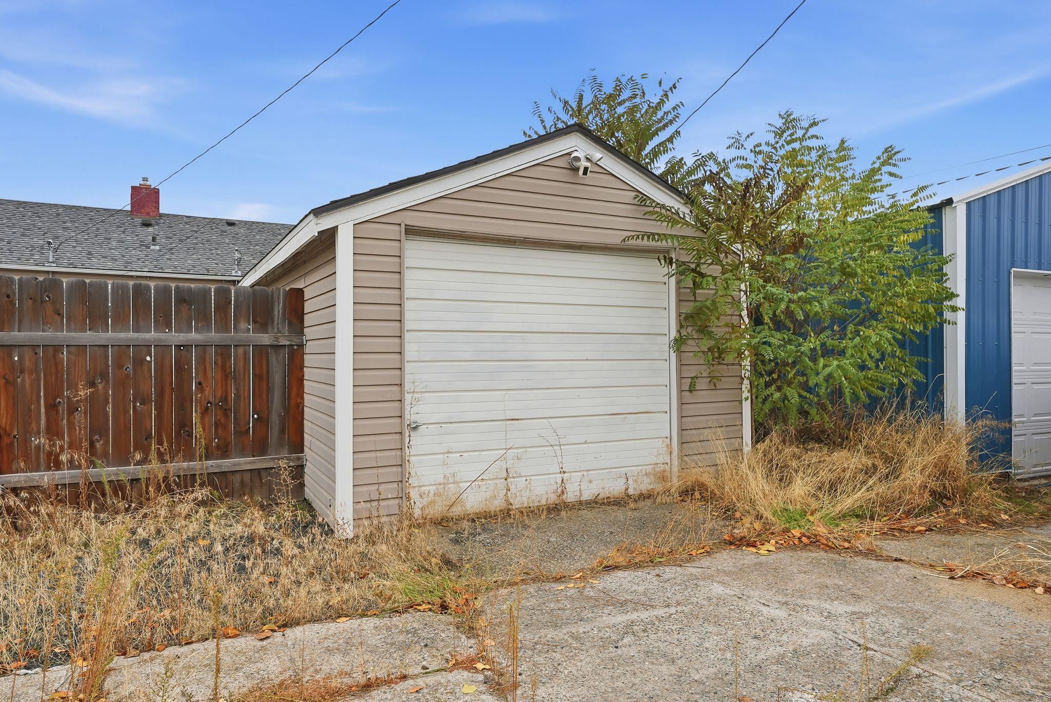 5018 N STEVENS St - Photo 27