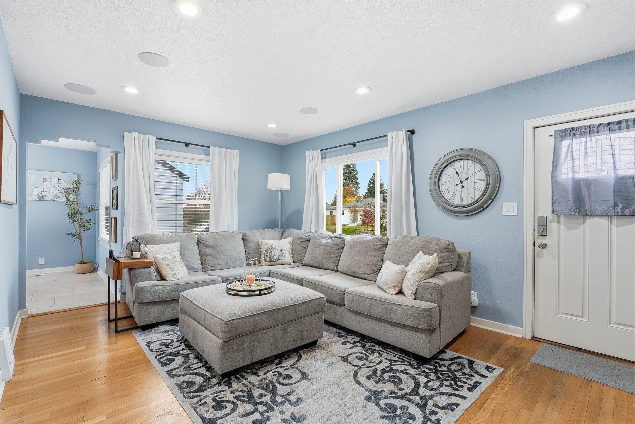 5018 N STEVENS St - Photo 4