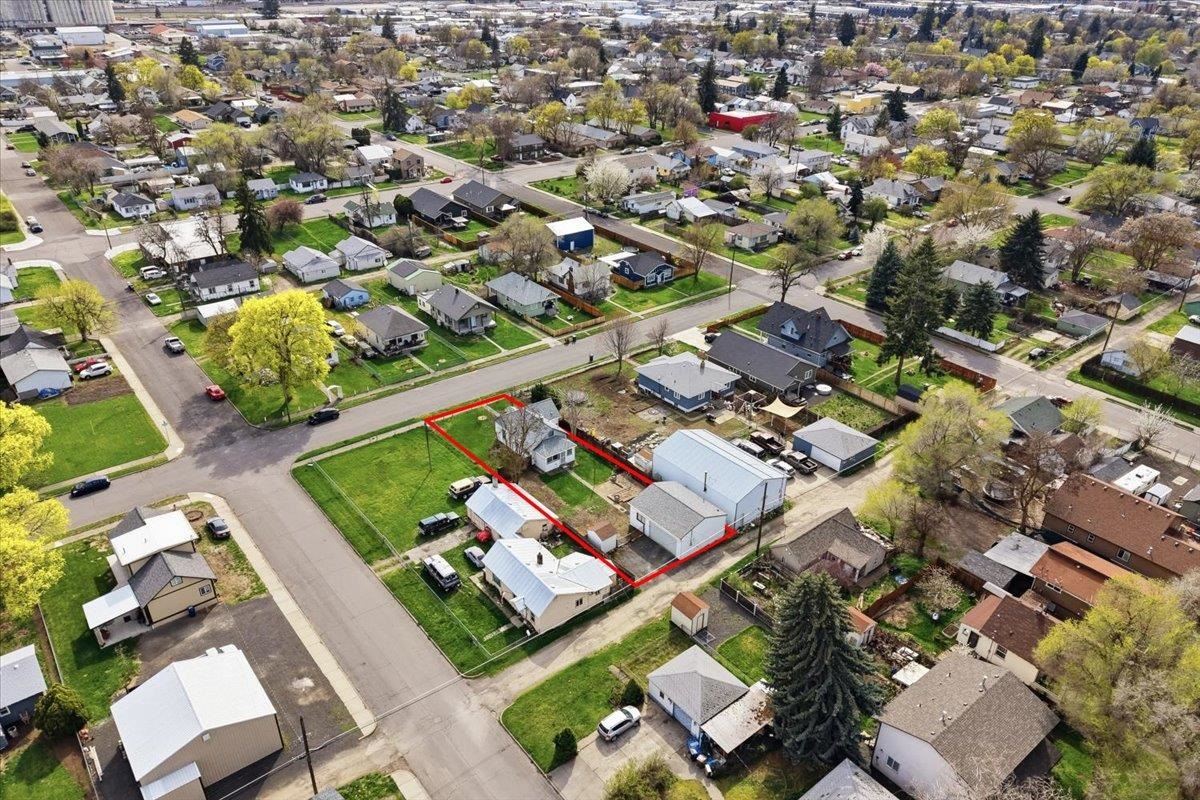 2223 E Sharp Ave - Photo 33