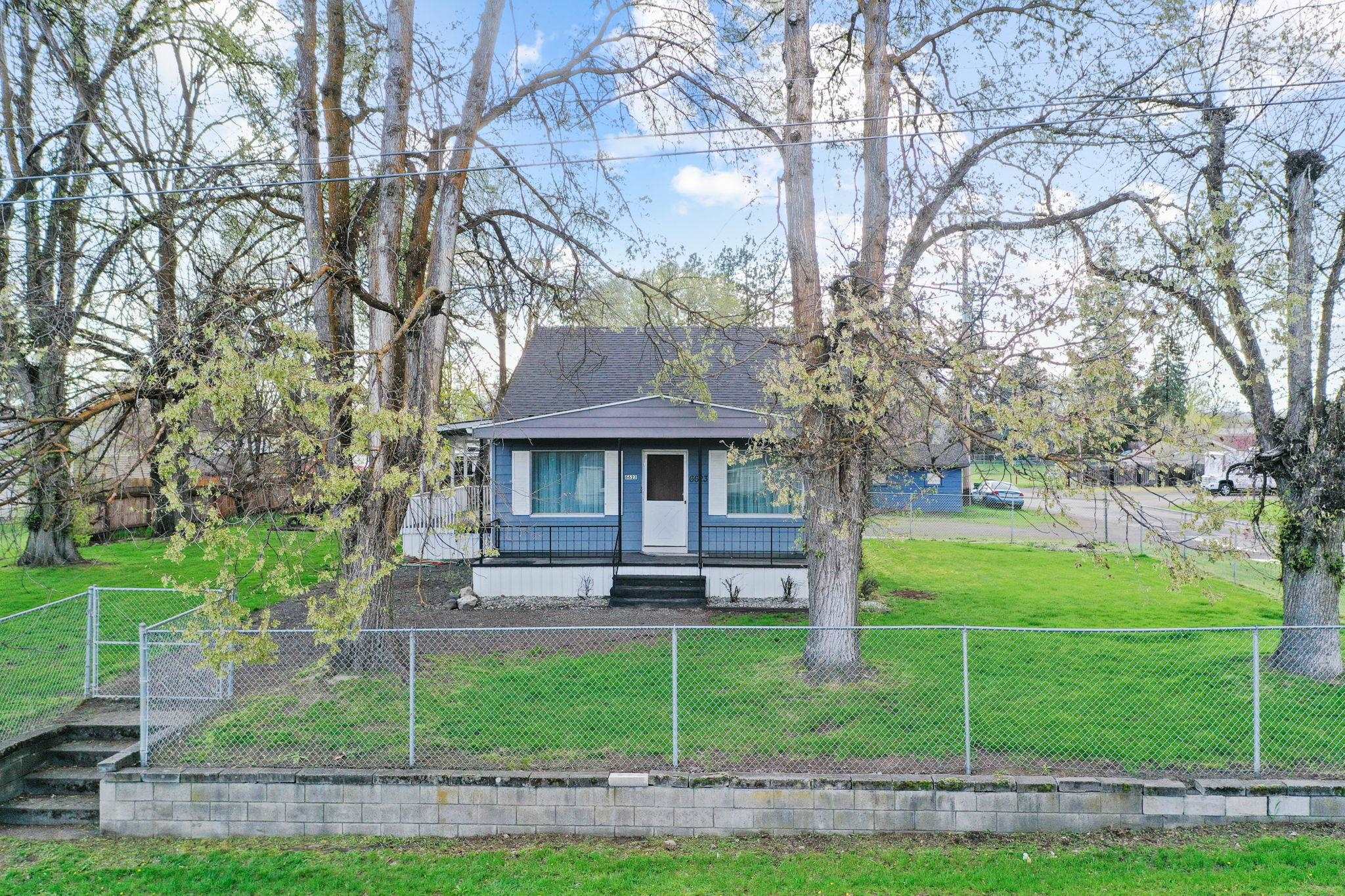 6623 N REGAL St - Photo 1