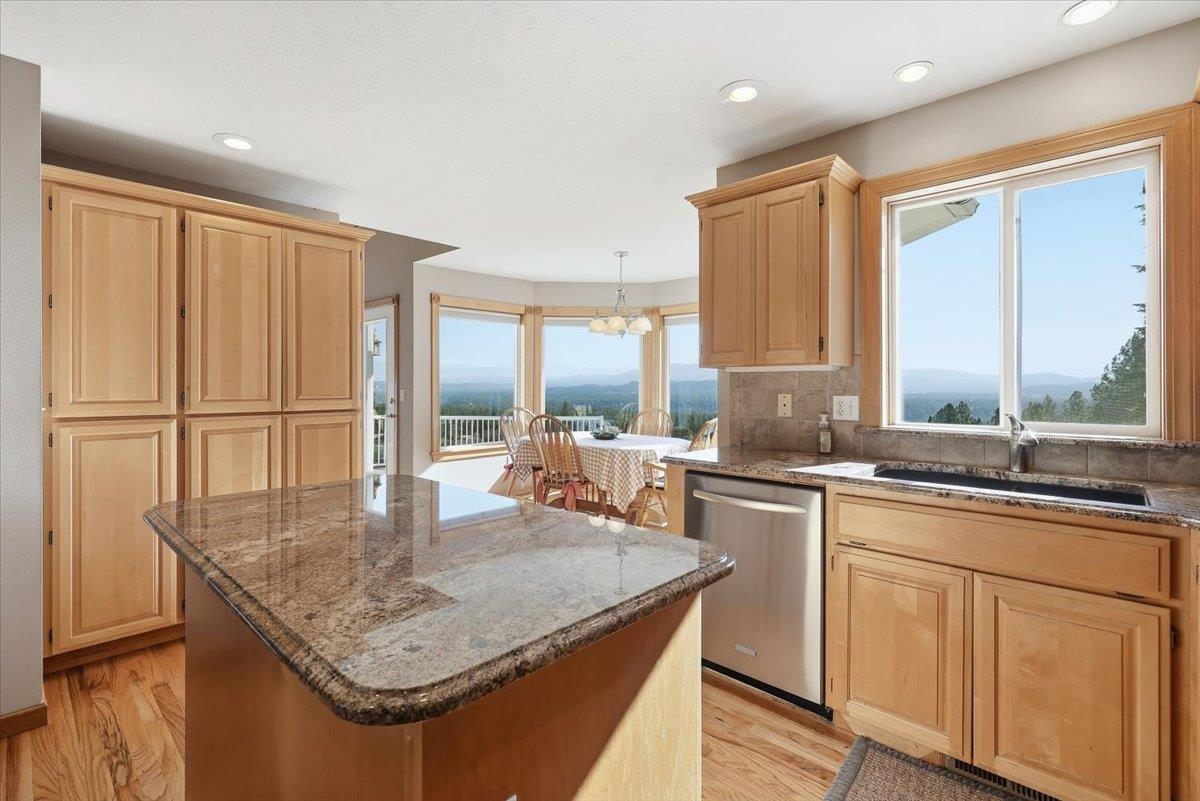 21710 N Saddle Mountain Ln - Photo 14