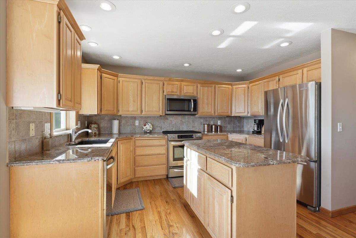 21710 N Saddle Mountain Ln - Photo 15