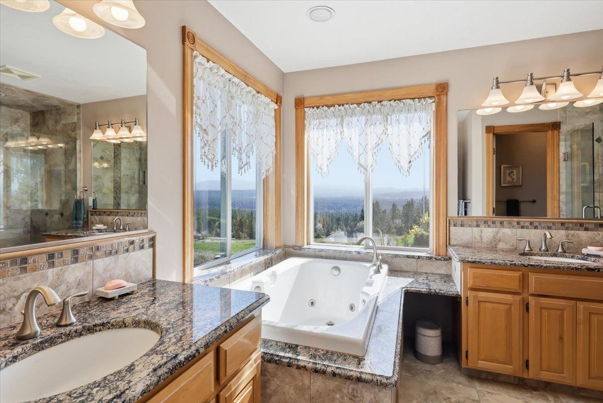 21710 N Saddle Mountain Ln - Photo 20
