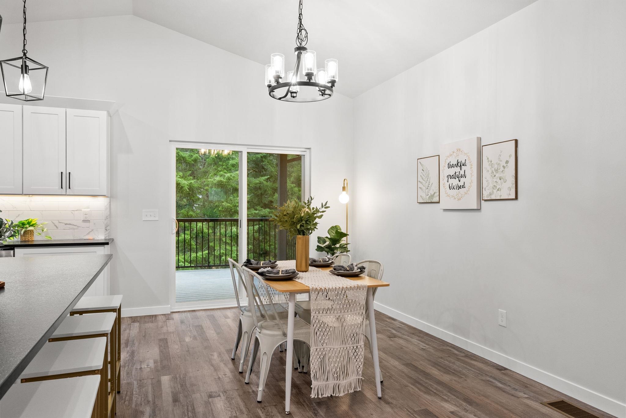 826 Thomas Ln - Photo 16