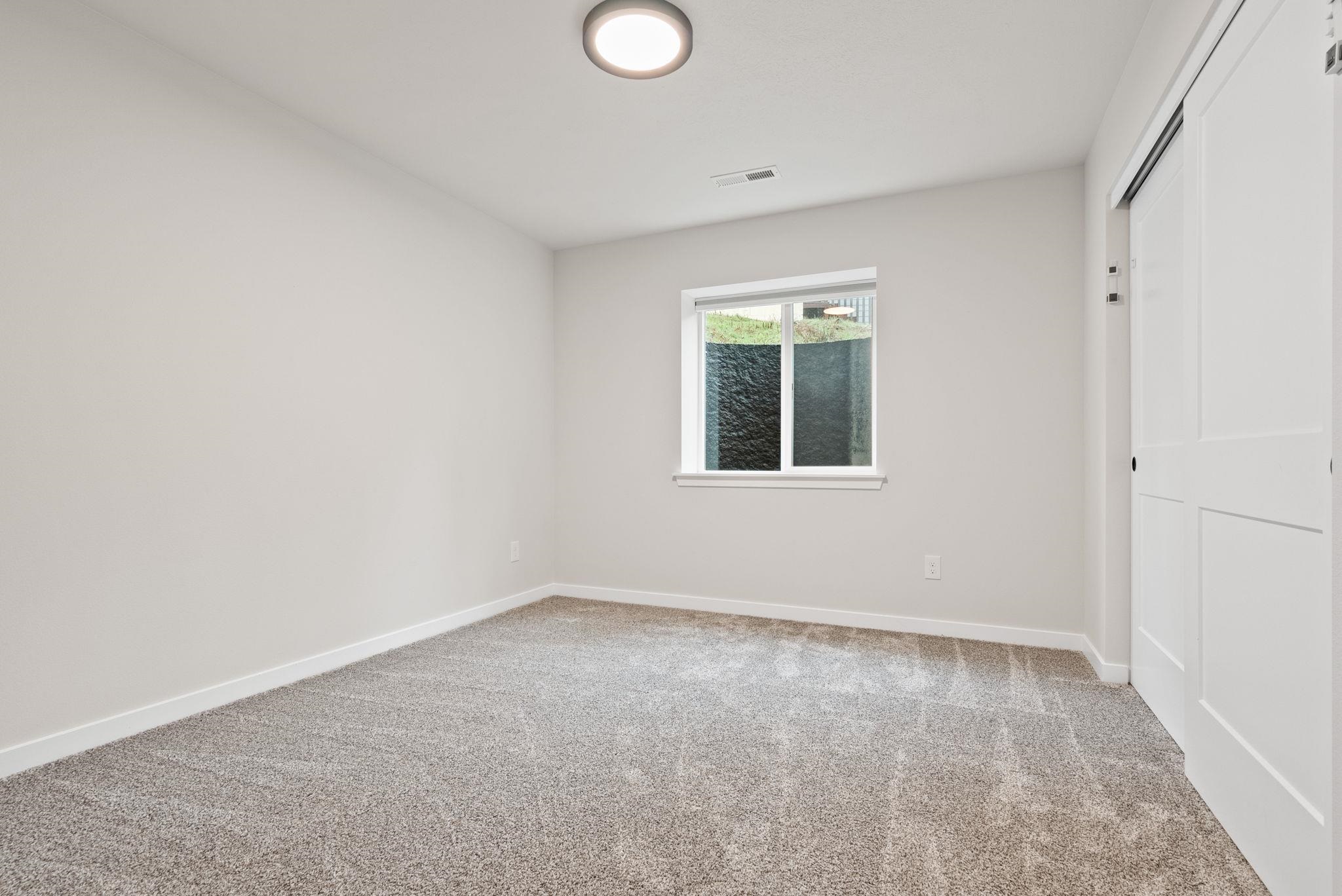 826 Thomas Ln - Photo 33