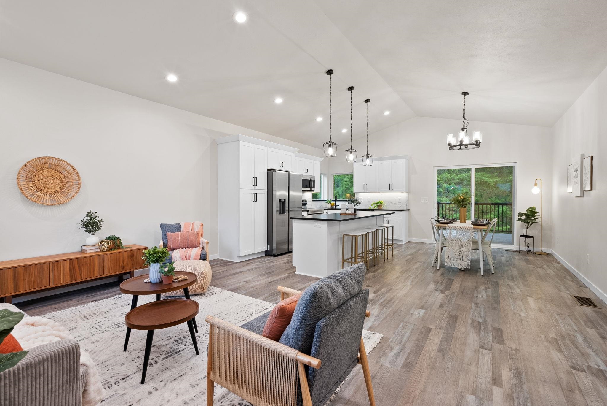 826 Thomas Ln - Photo 6