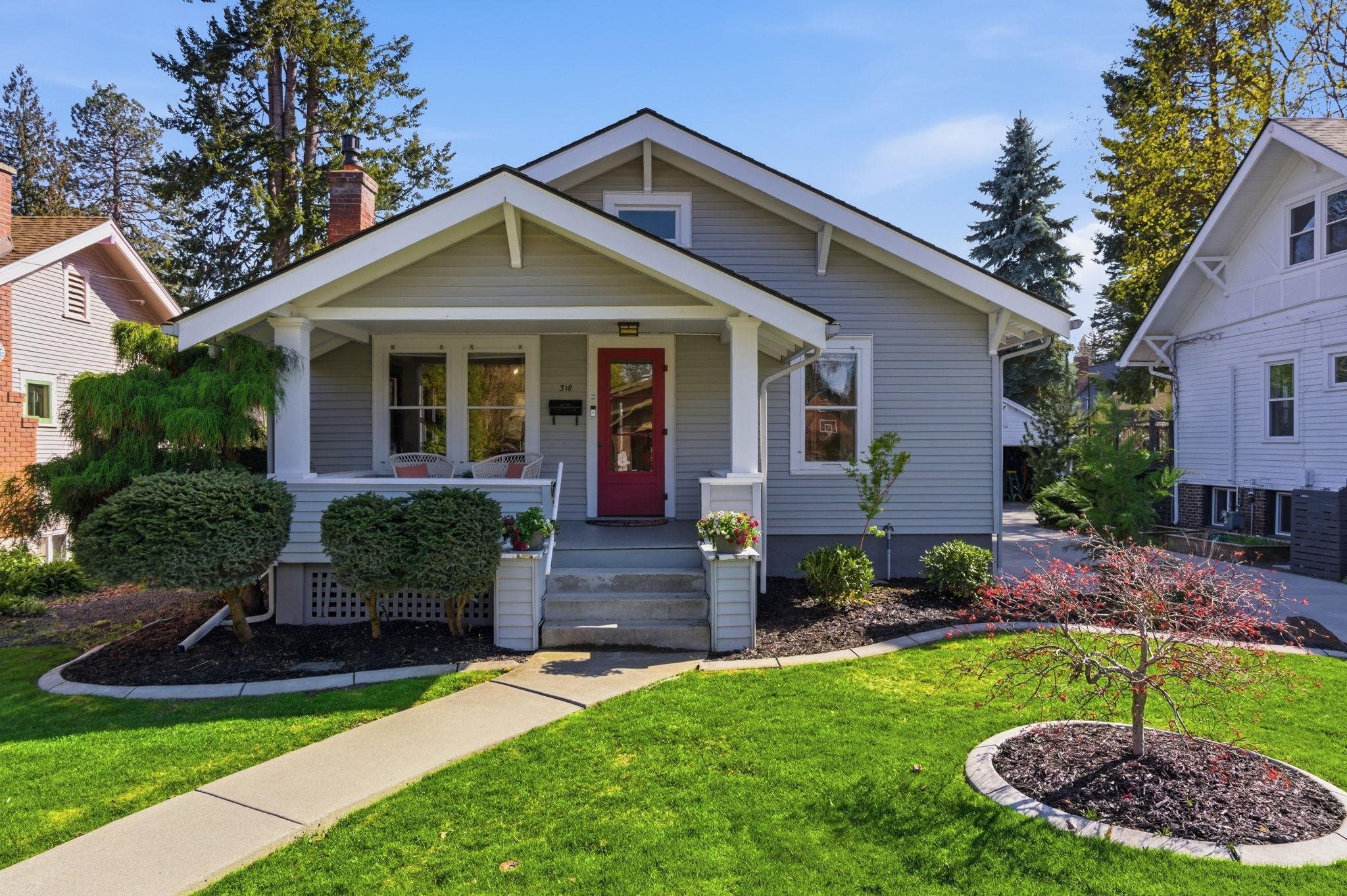 318 E 27th Ave - Photo 1