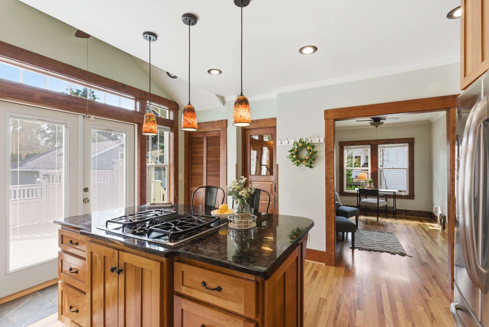 318 E 27th Ave - Photo 16