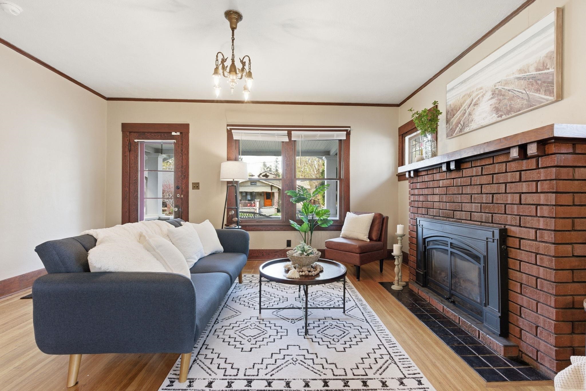 318 E 27th Ave - Photo 7