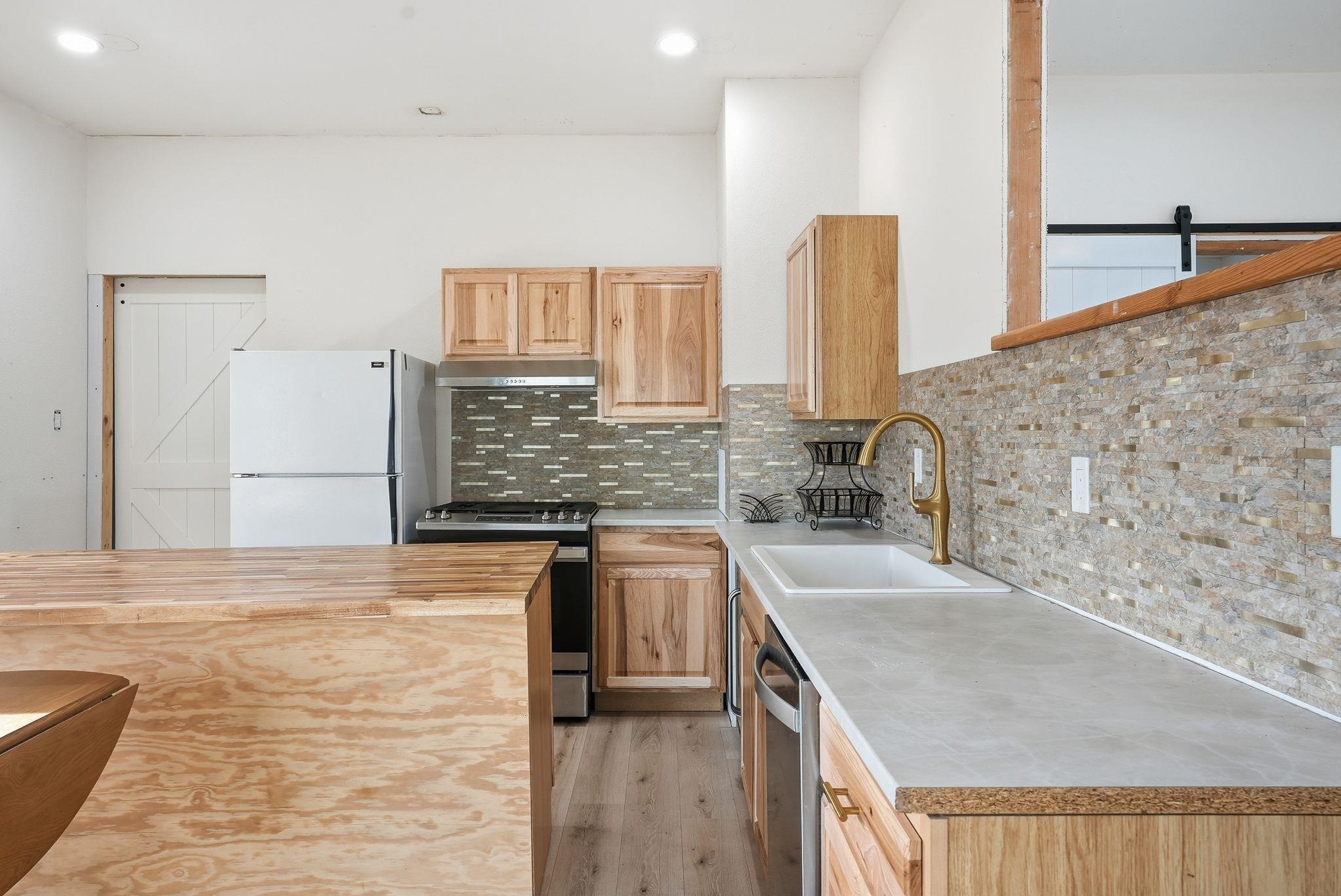 6201 A S LeClerc Rd - Photo 31
