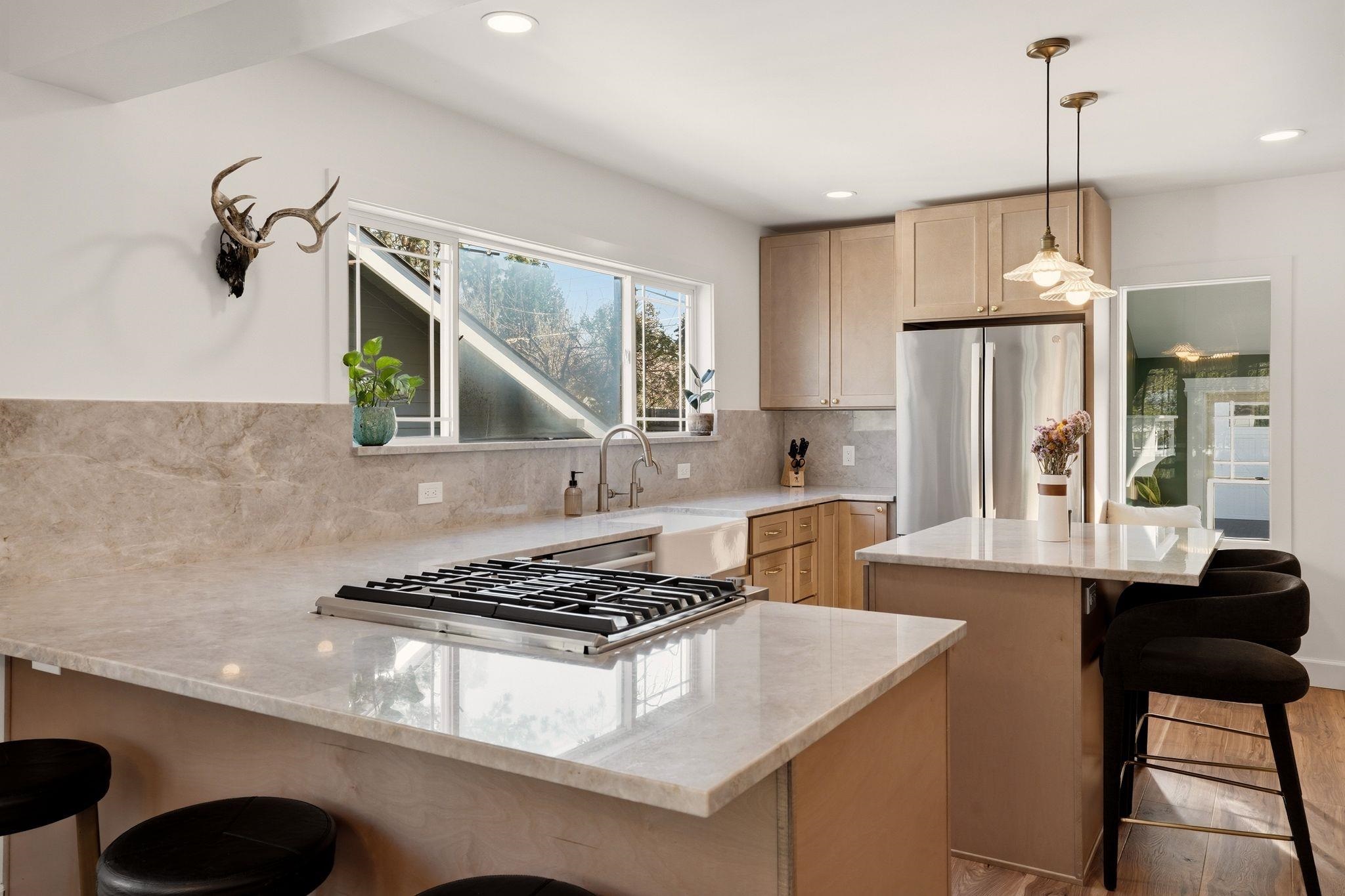 2423 S Manito Blvd - Photo 13
