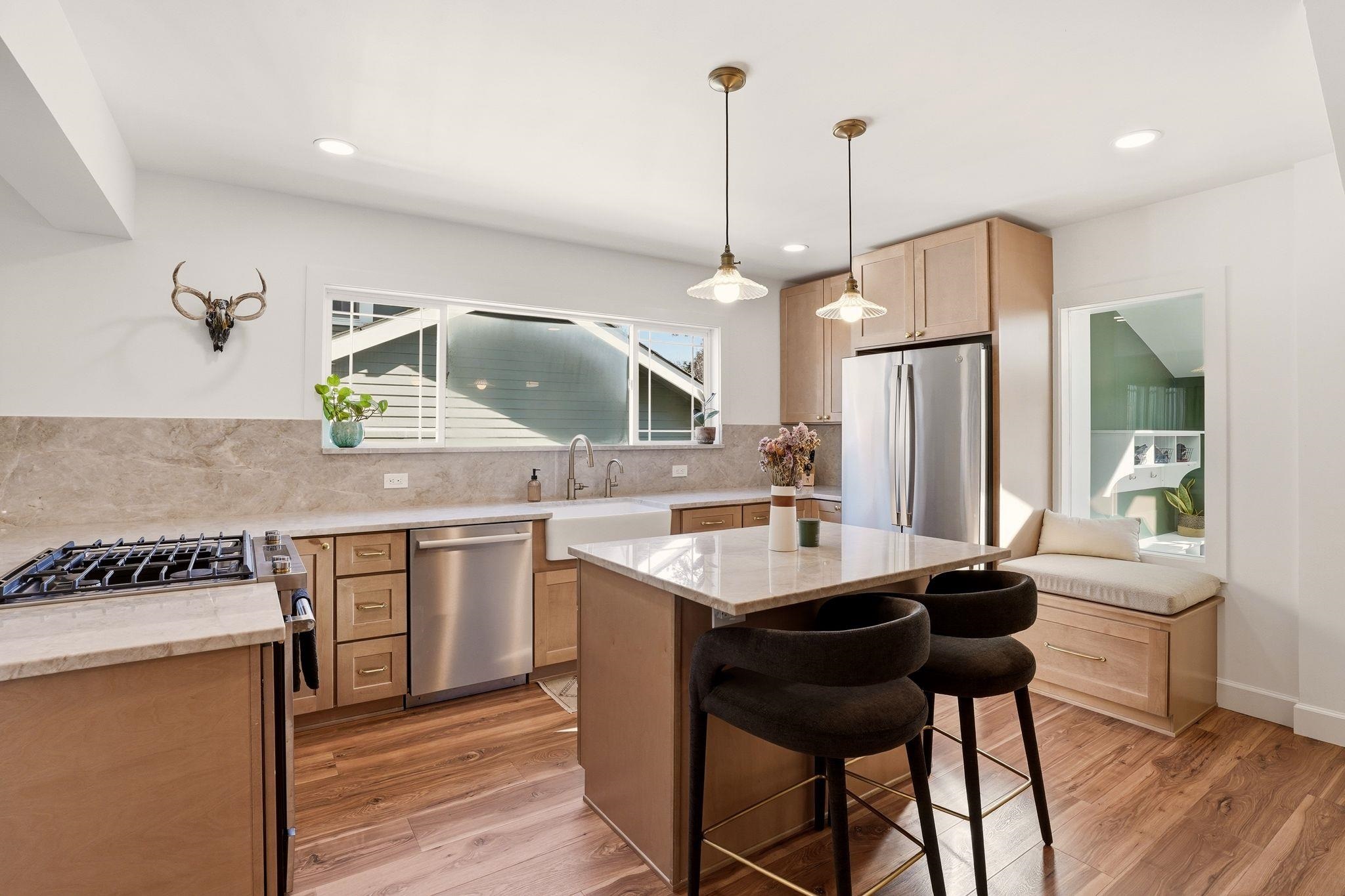 2423 S Manito Blvd - Photo 15