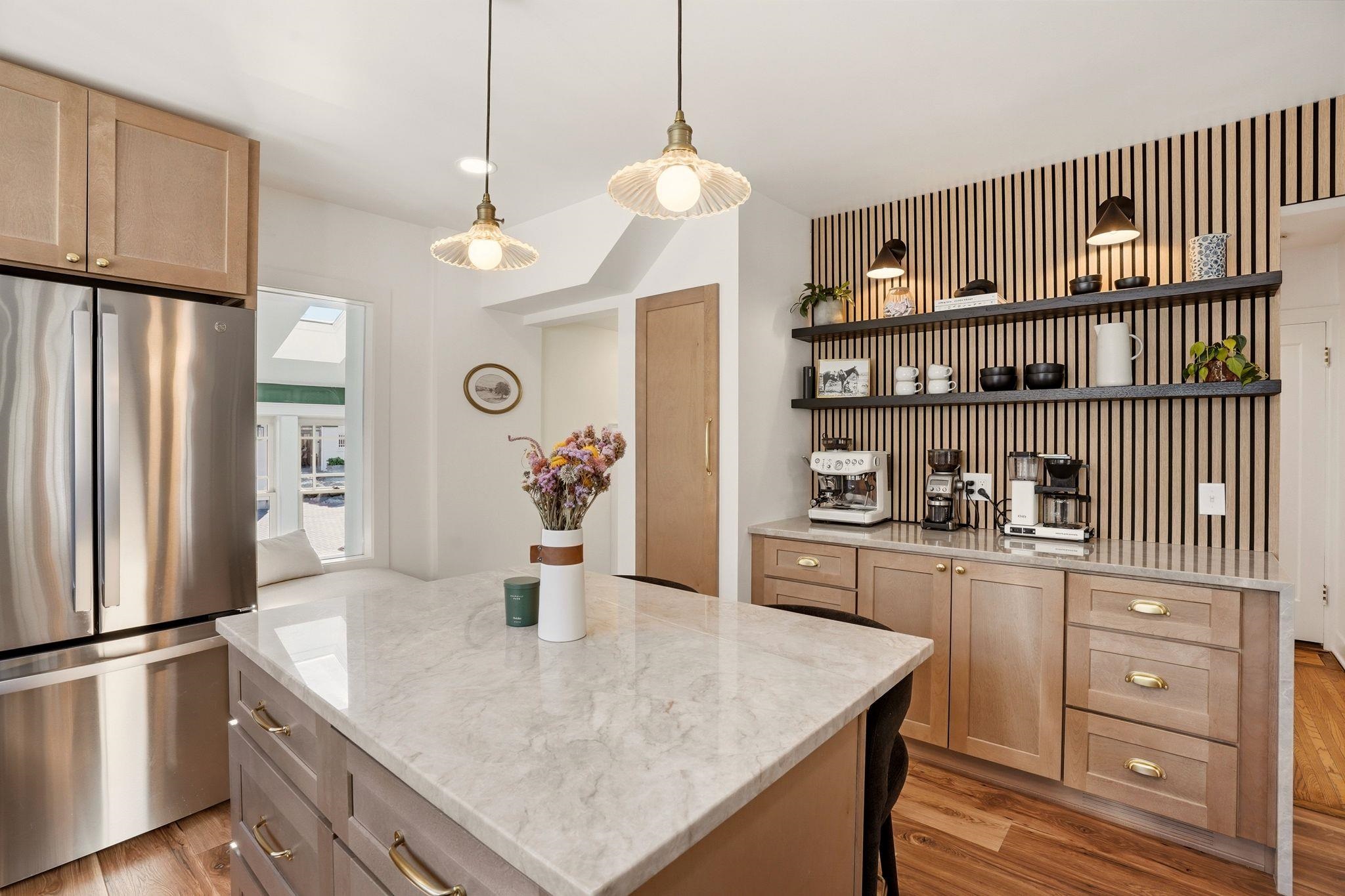 2423 S Manito Blvd - Photo 17