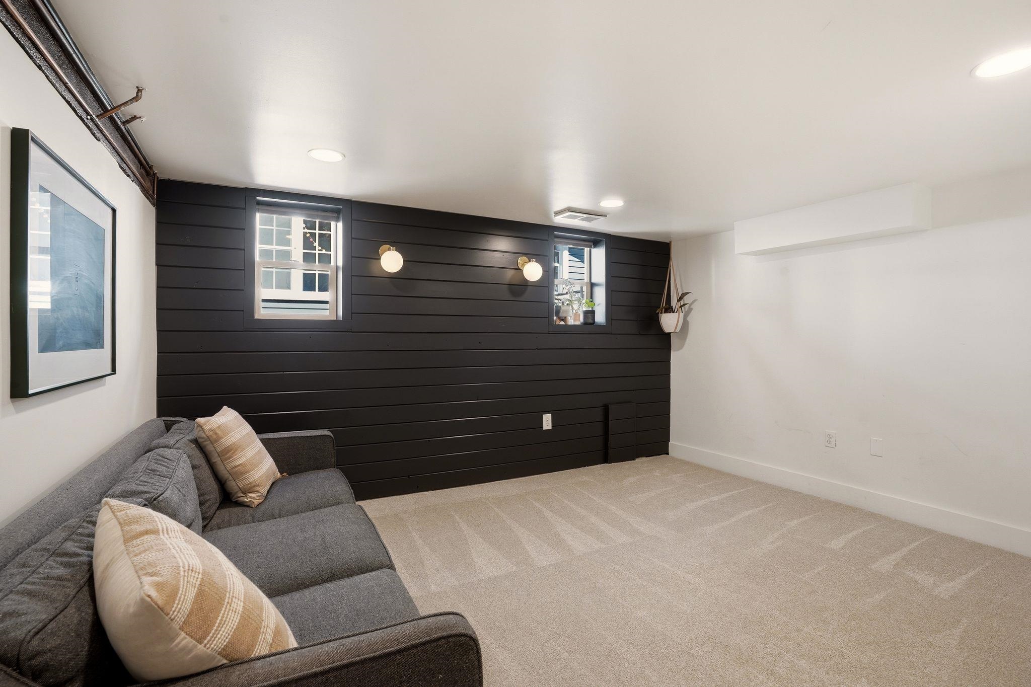 2423 S Manito Blvd - Photo 35