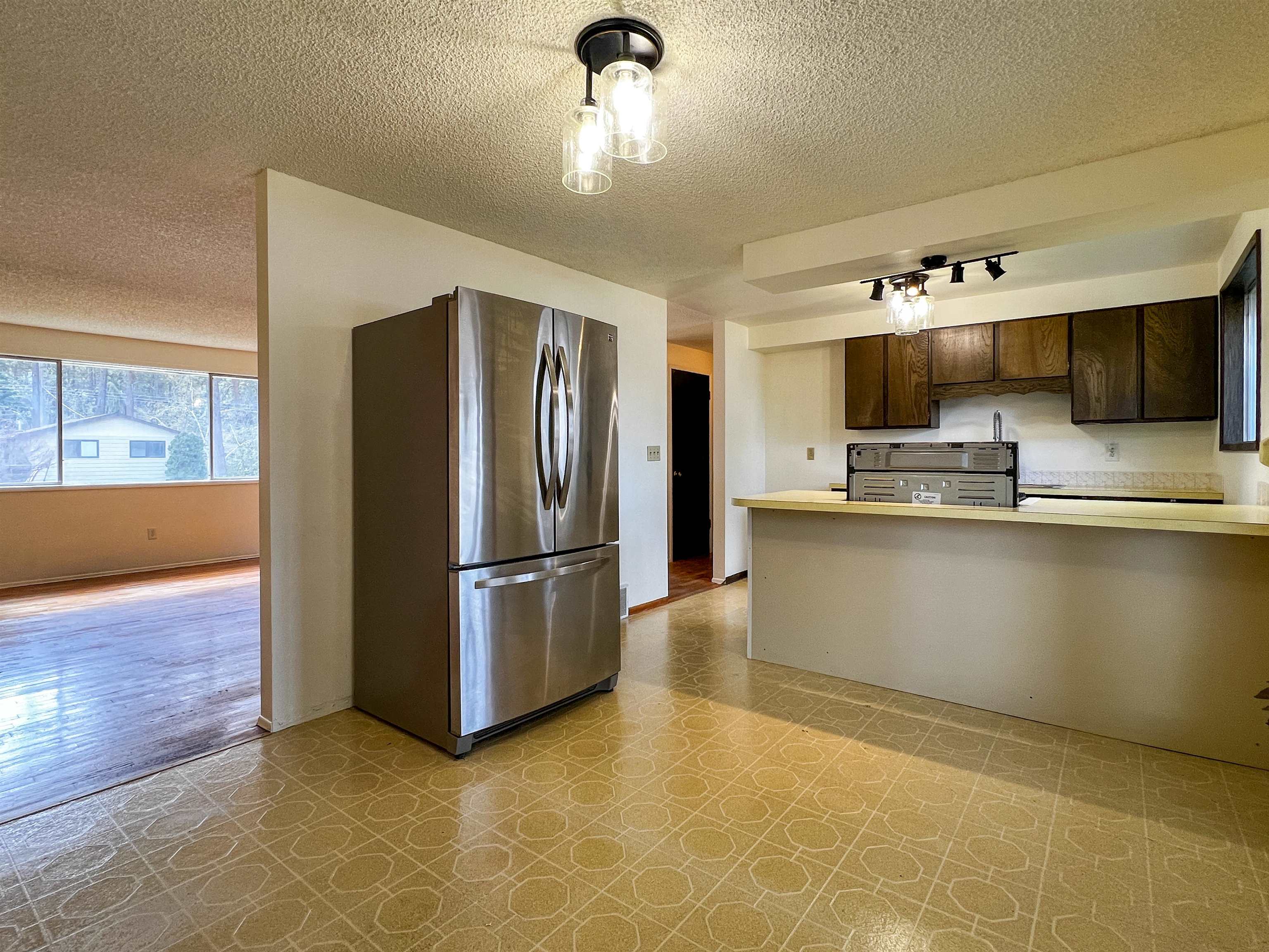 6005 N Oxford Dr - Photo 10