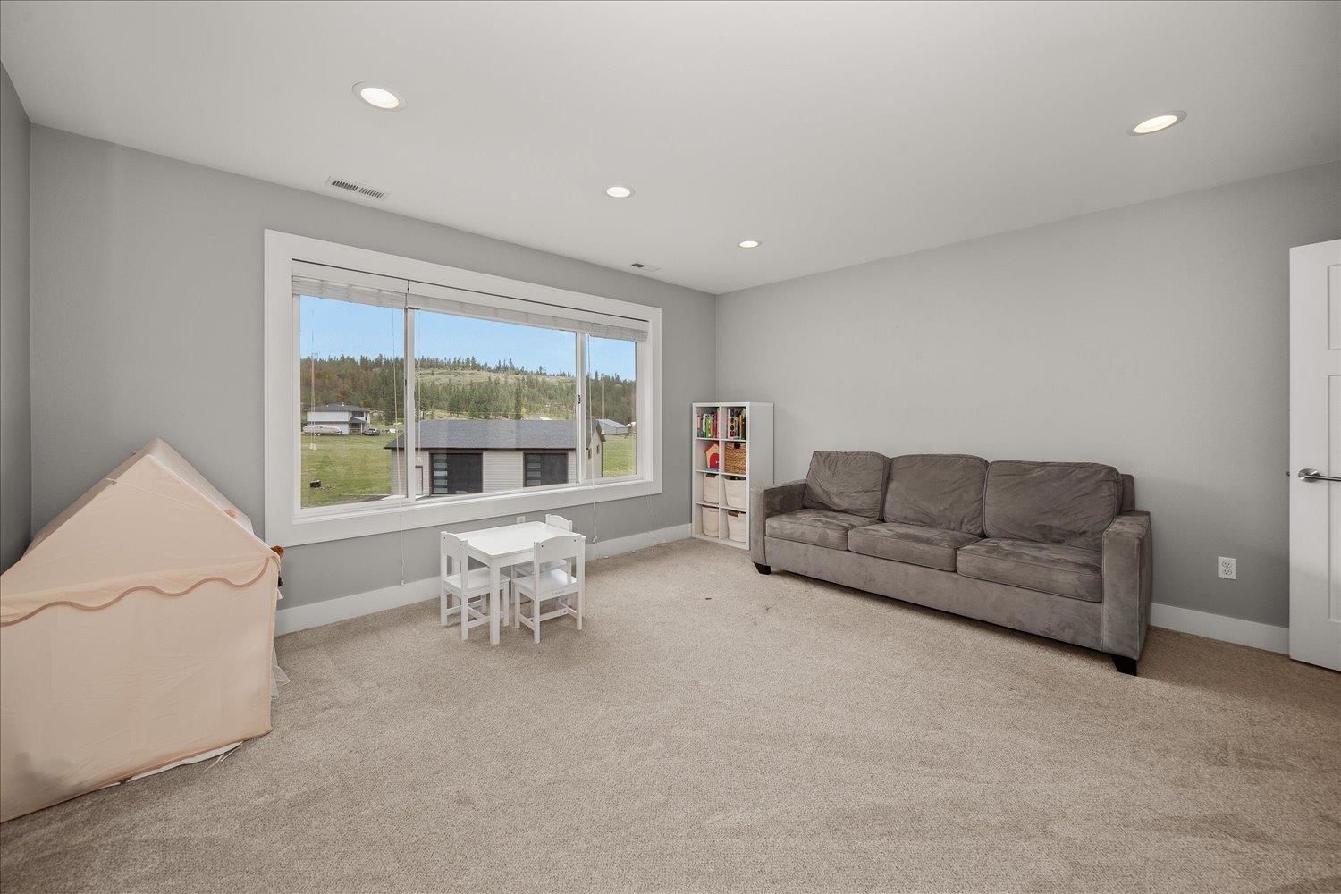 16215 W Coulee Hite Rd - Photo 20