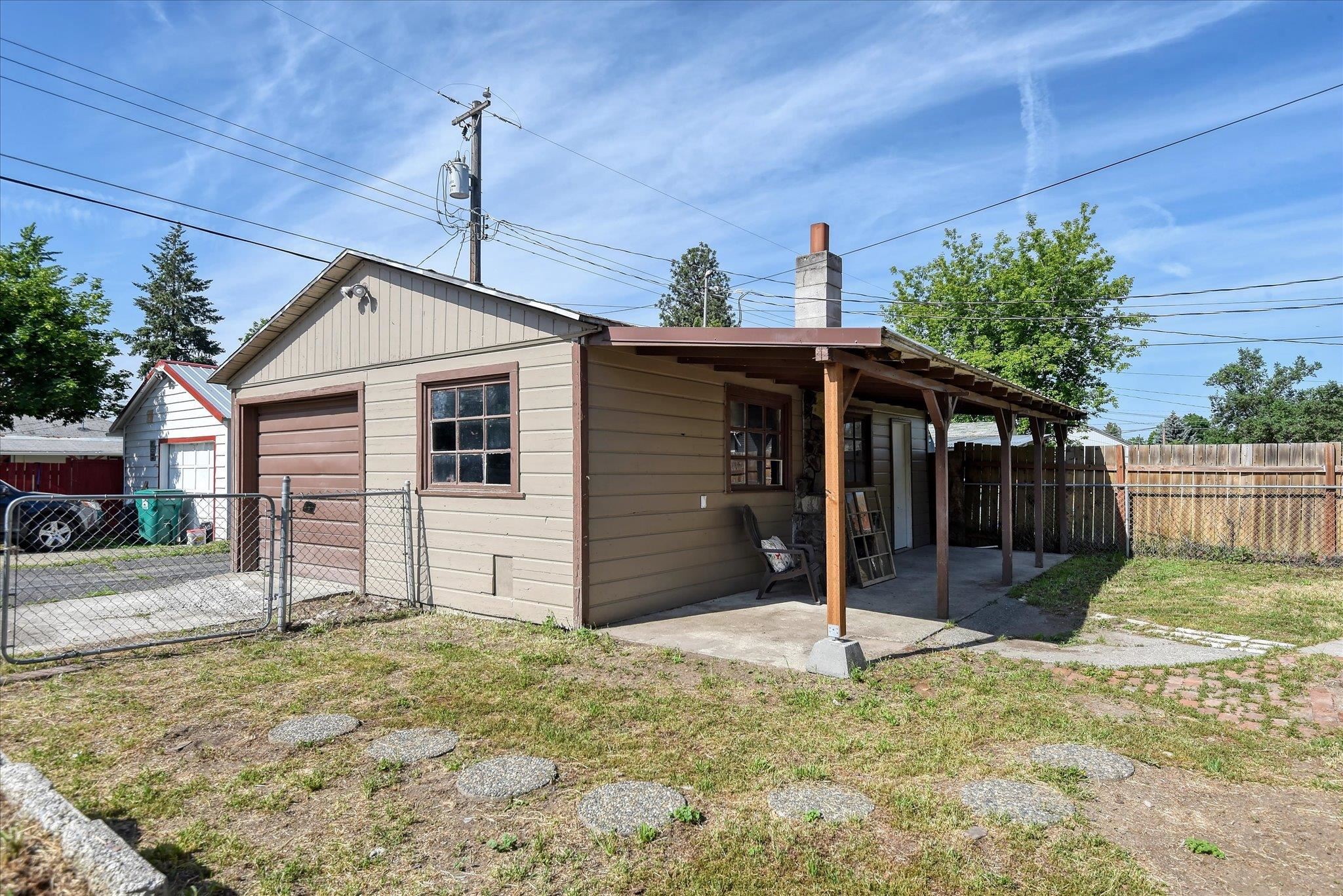 324 E Everett Ave - Photo 19