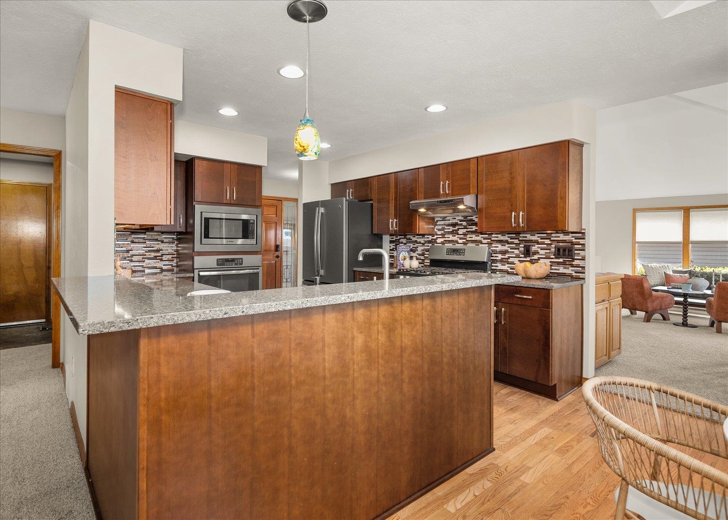 704 E High Dr - Photo 12