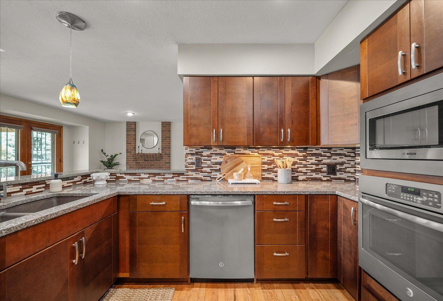 704 E High Dr - Photo 15