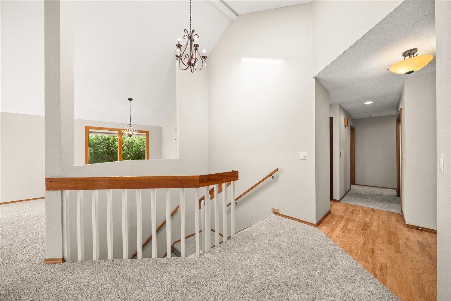 704 E High Dr - Photo 30
