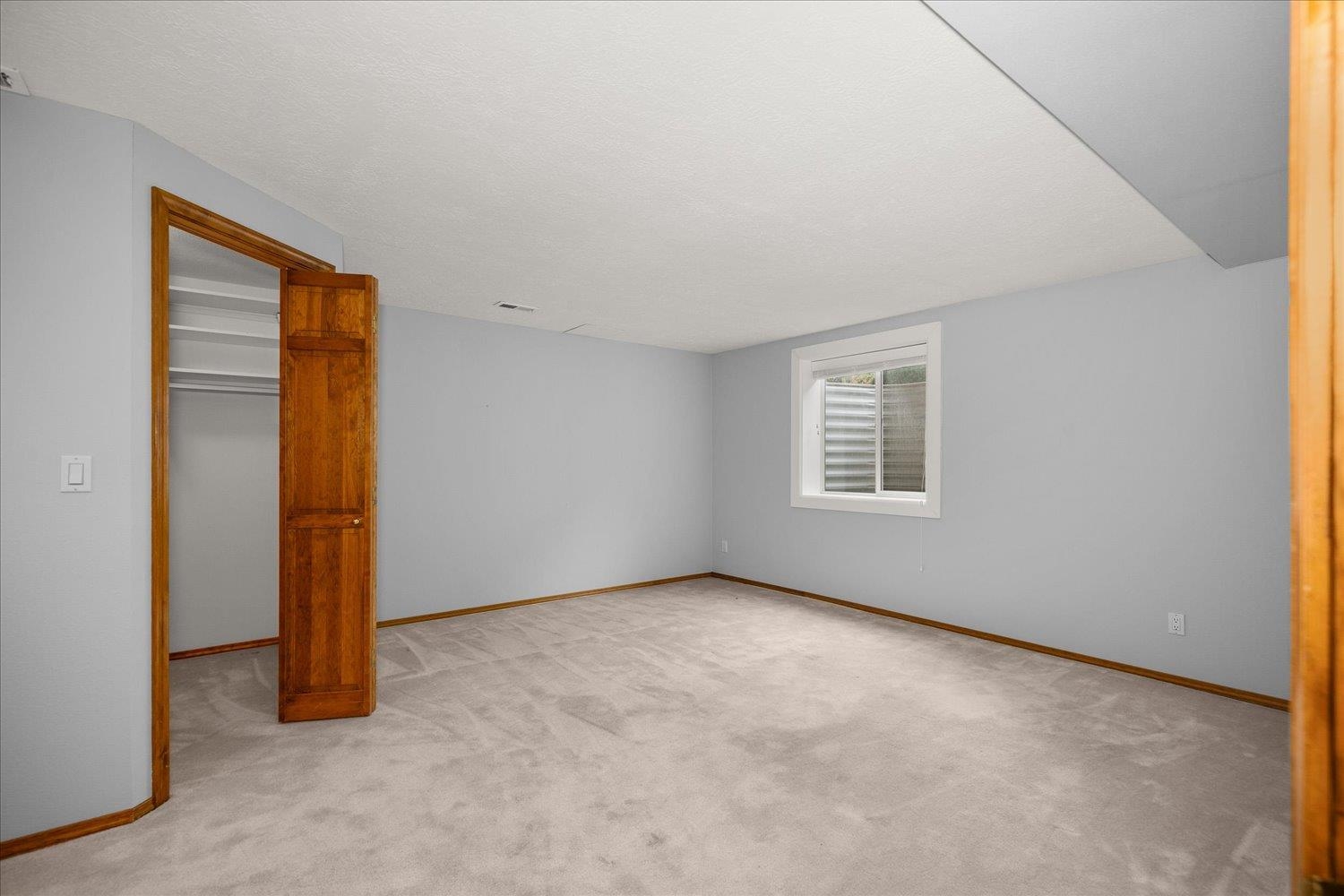 704 E High Dr - Photo 31