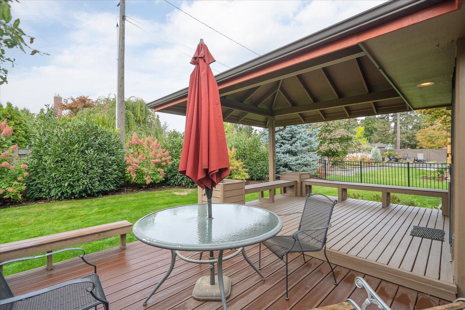704 E High Dr - Photo 41