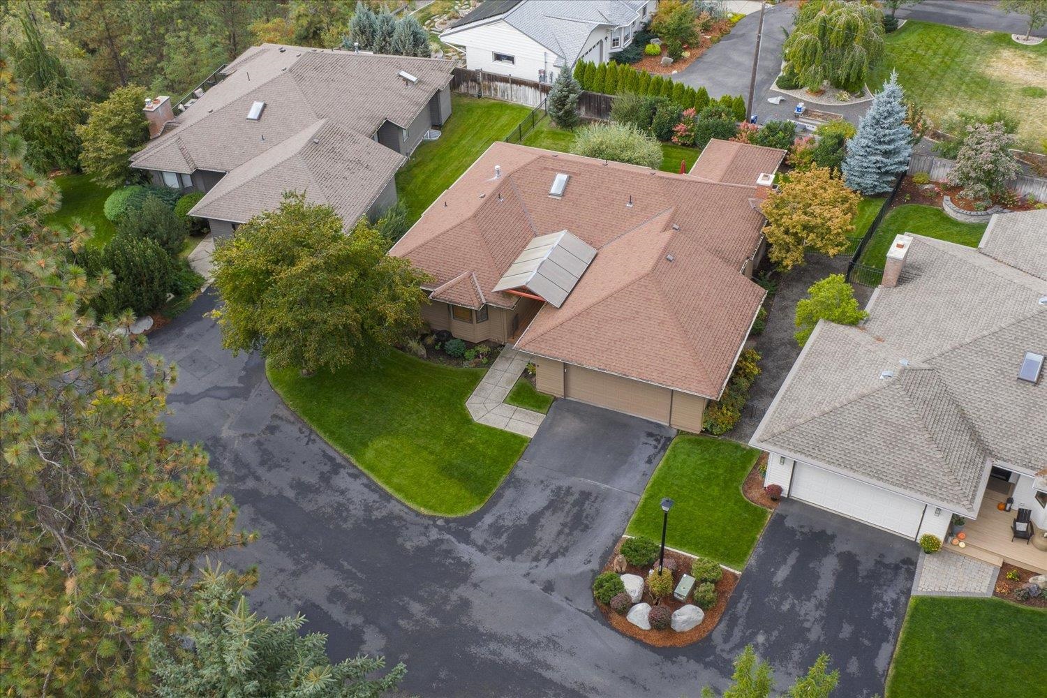 704 E High Dr - Photo 45