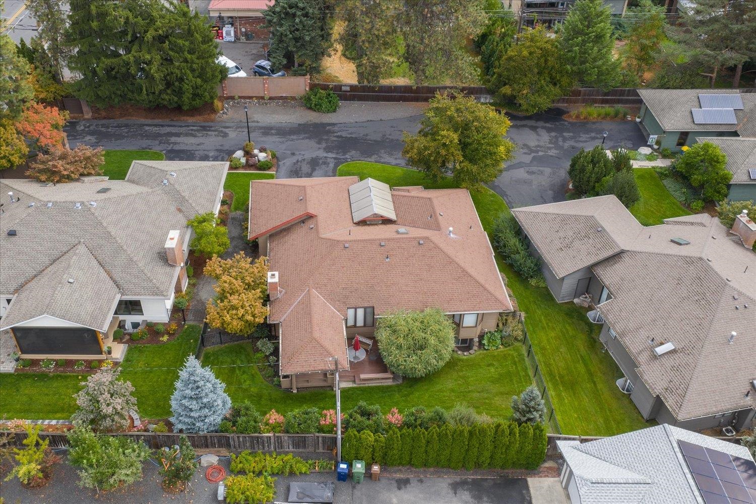 704 E High Dr - Photo 46