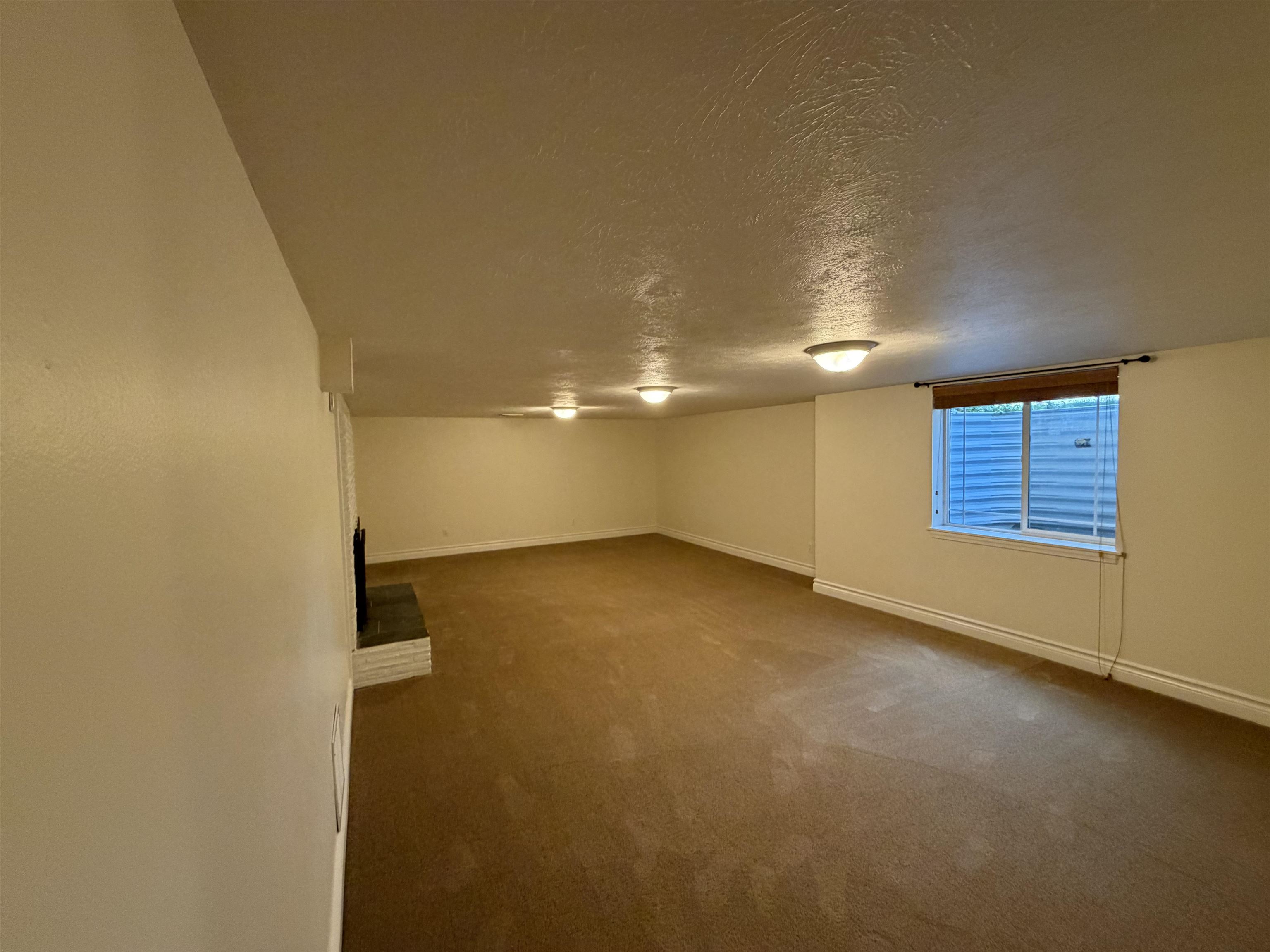 1604 S Woodlawn Rd - Photo 17