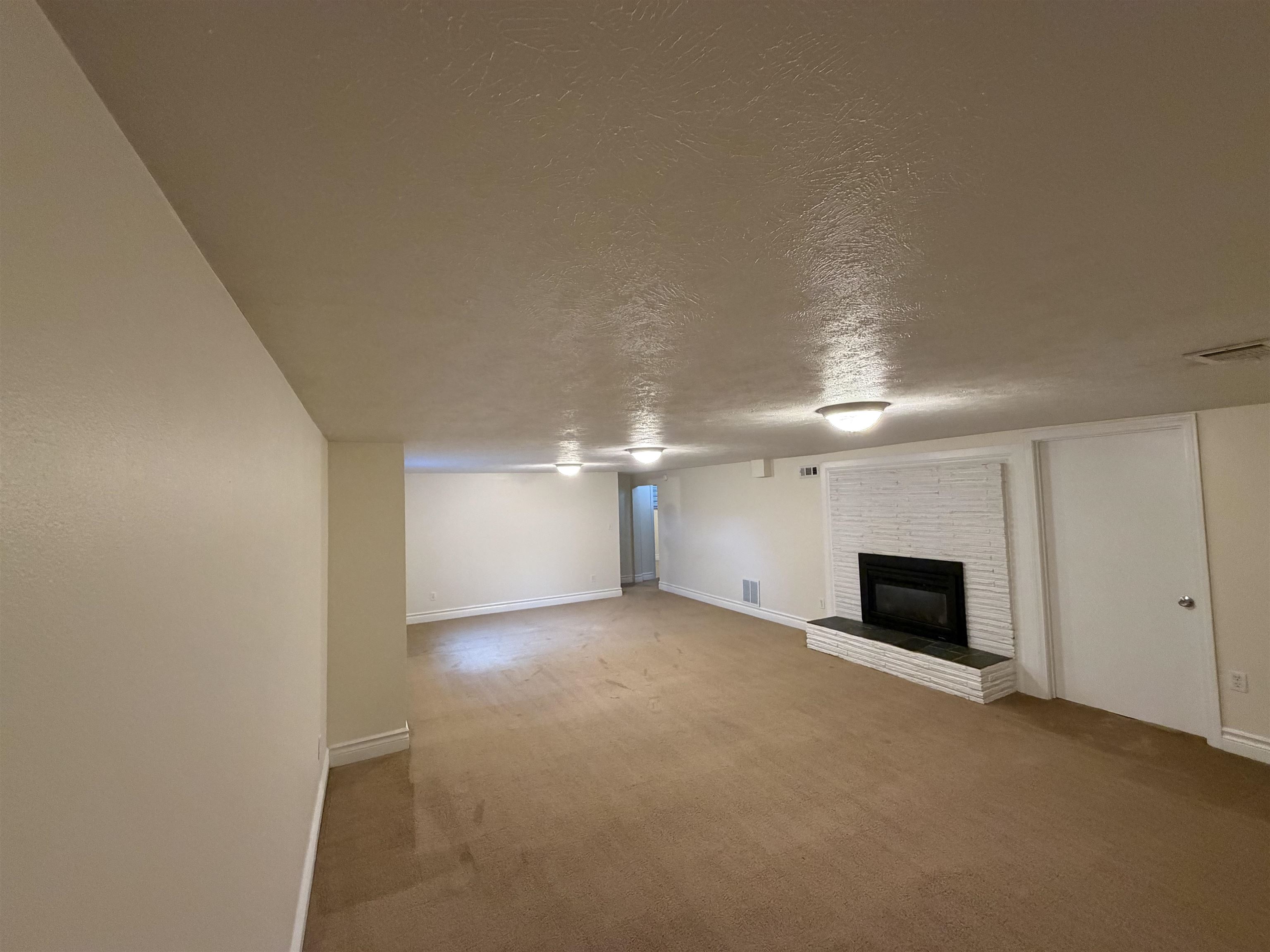 1604 S Woodlawn Rd - Photo 18