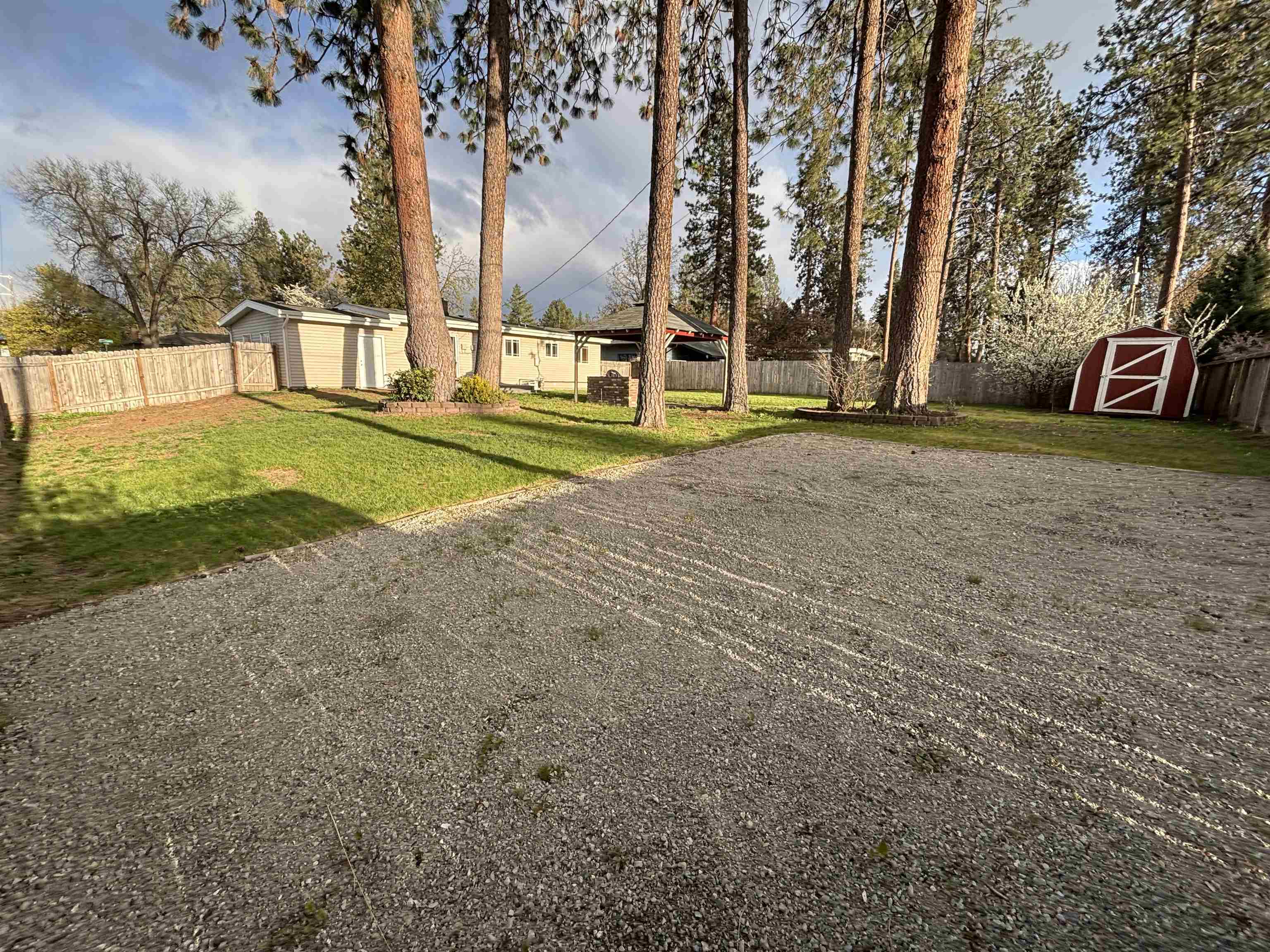 1604 S Woodlawn Rd - Photo 25
