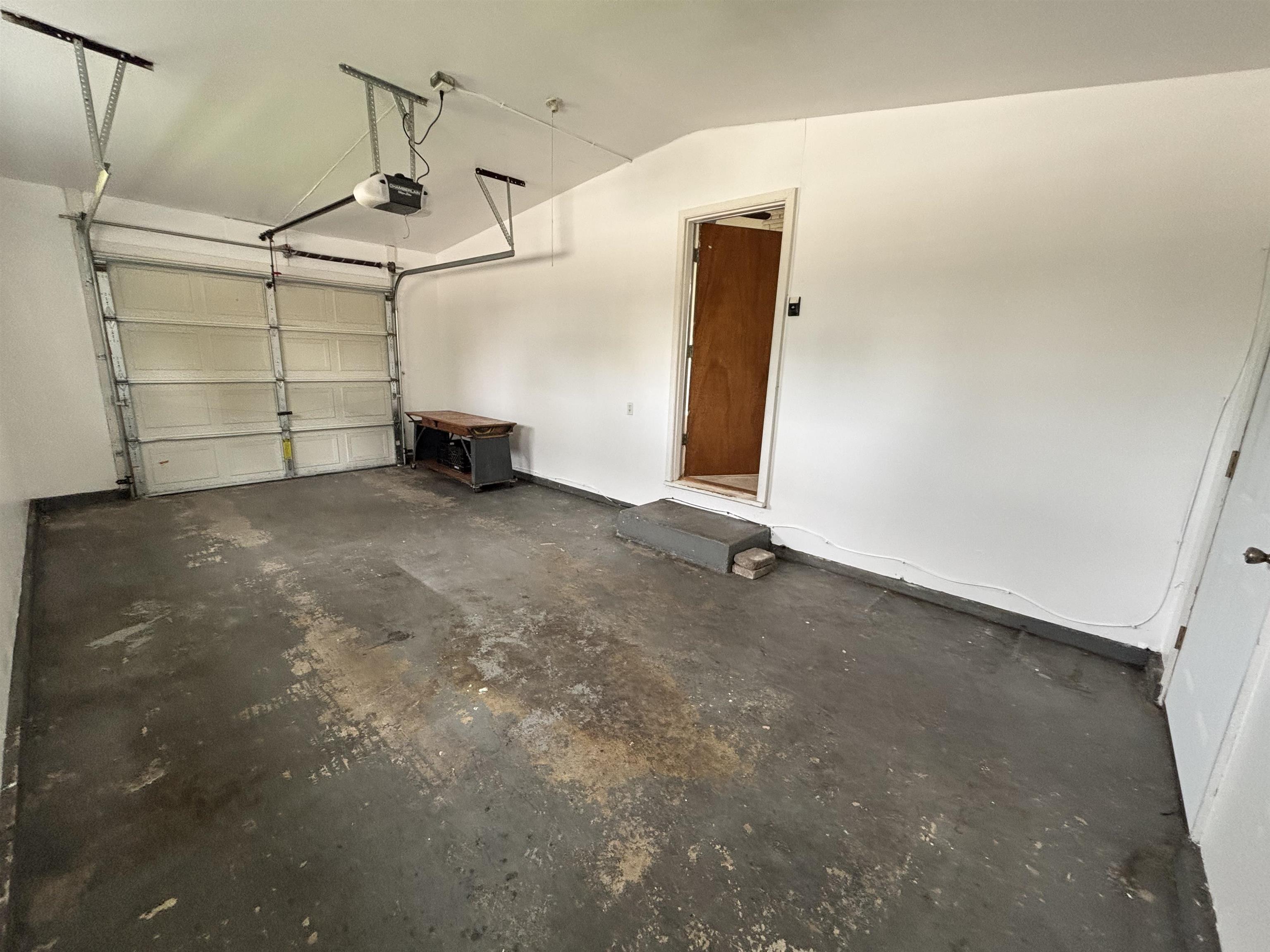 1604 S Woodlawn Rd - Photo 31
