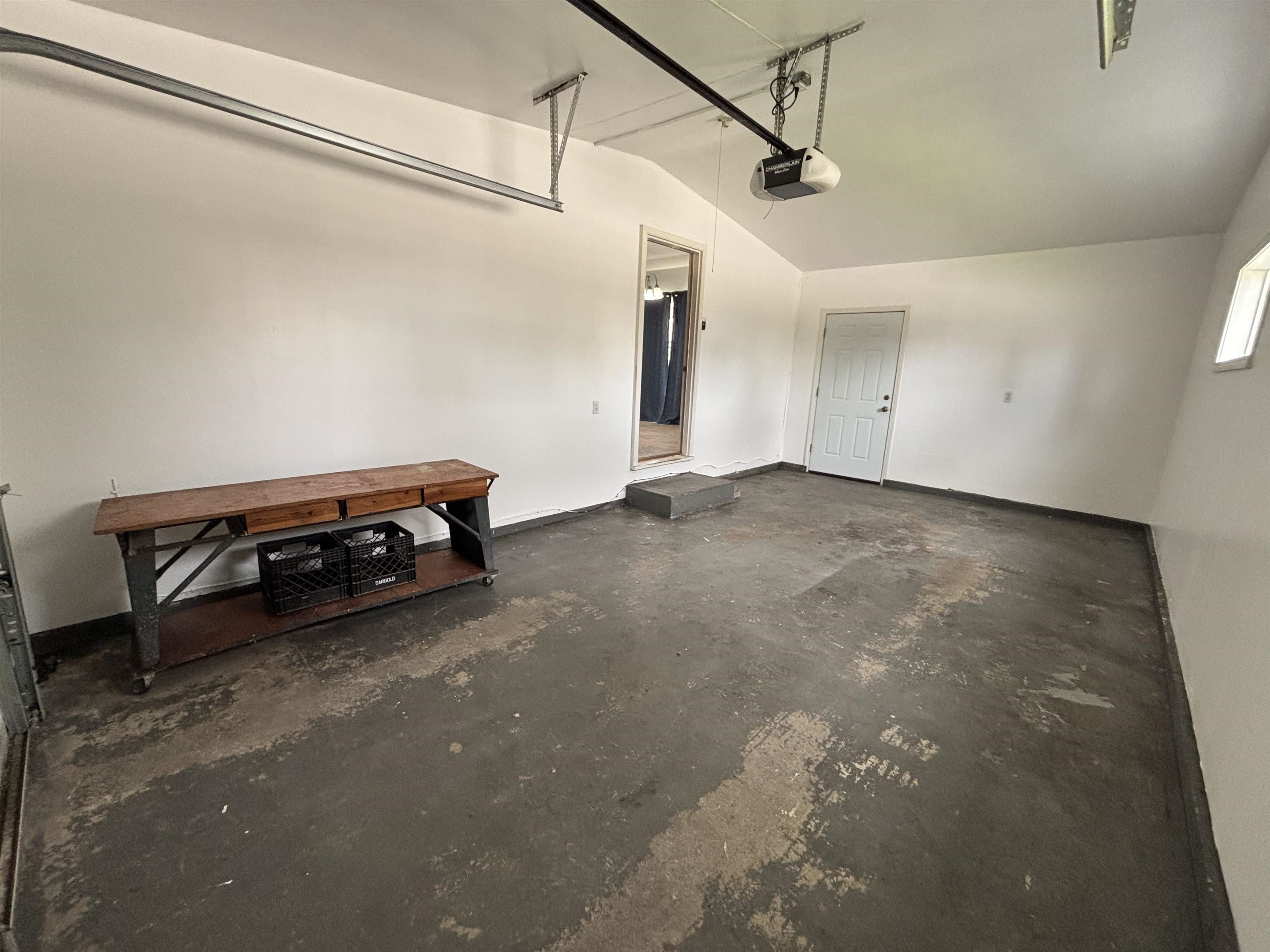 1604 S Woodlawn Rd - Photo 32