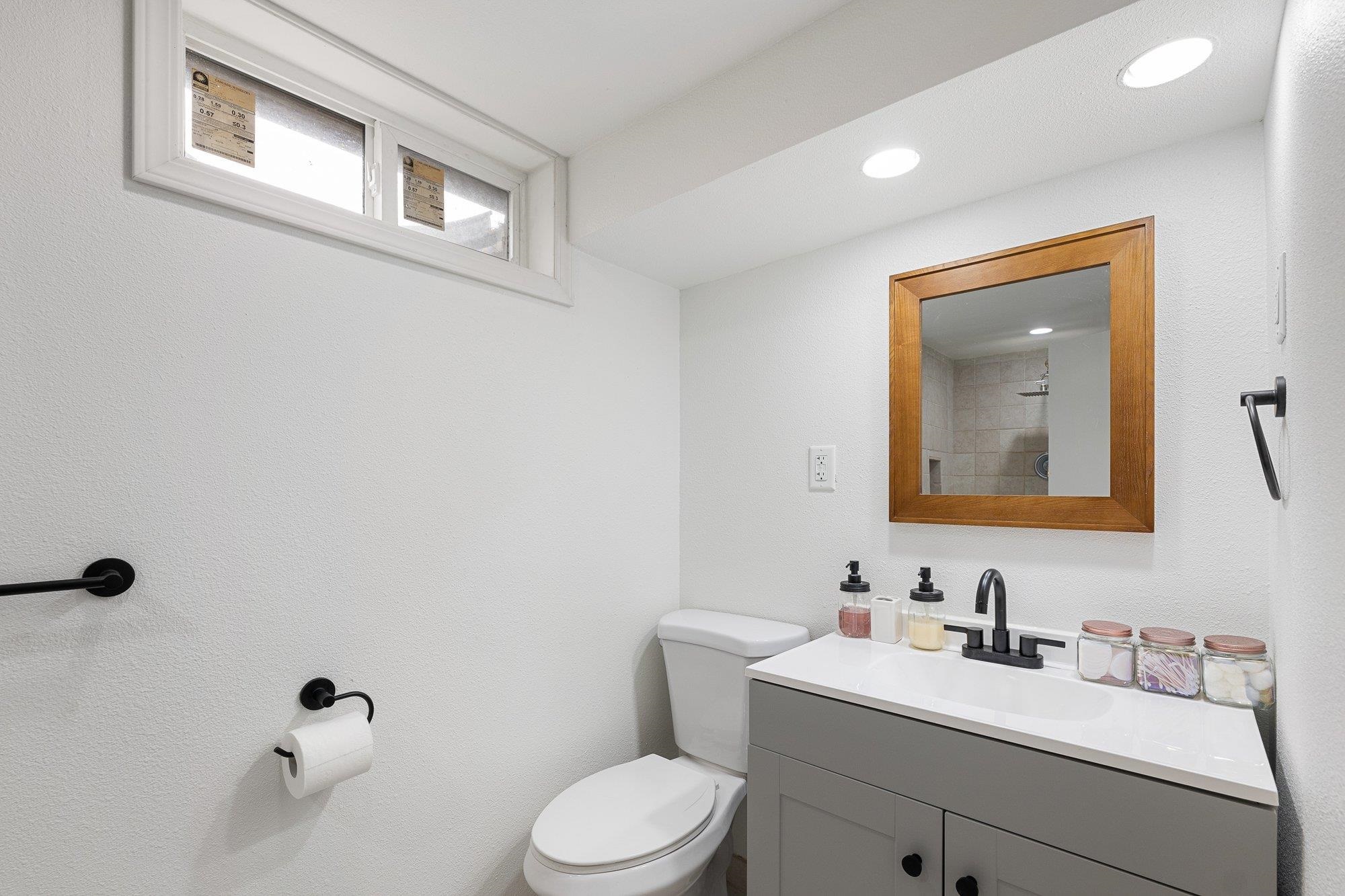 5933 N Moore St - Photo 18